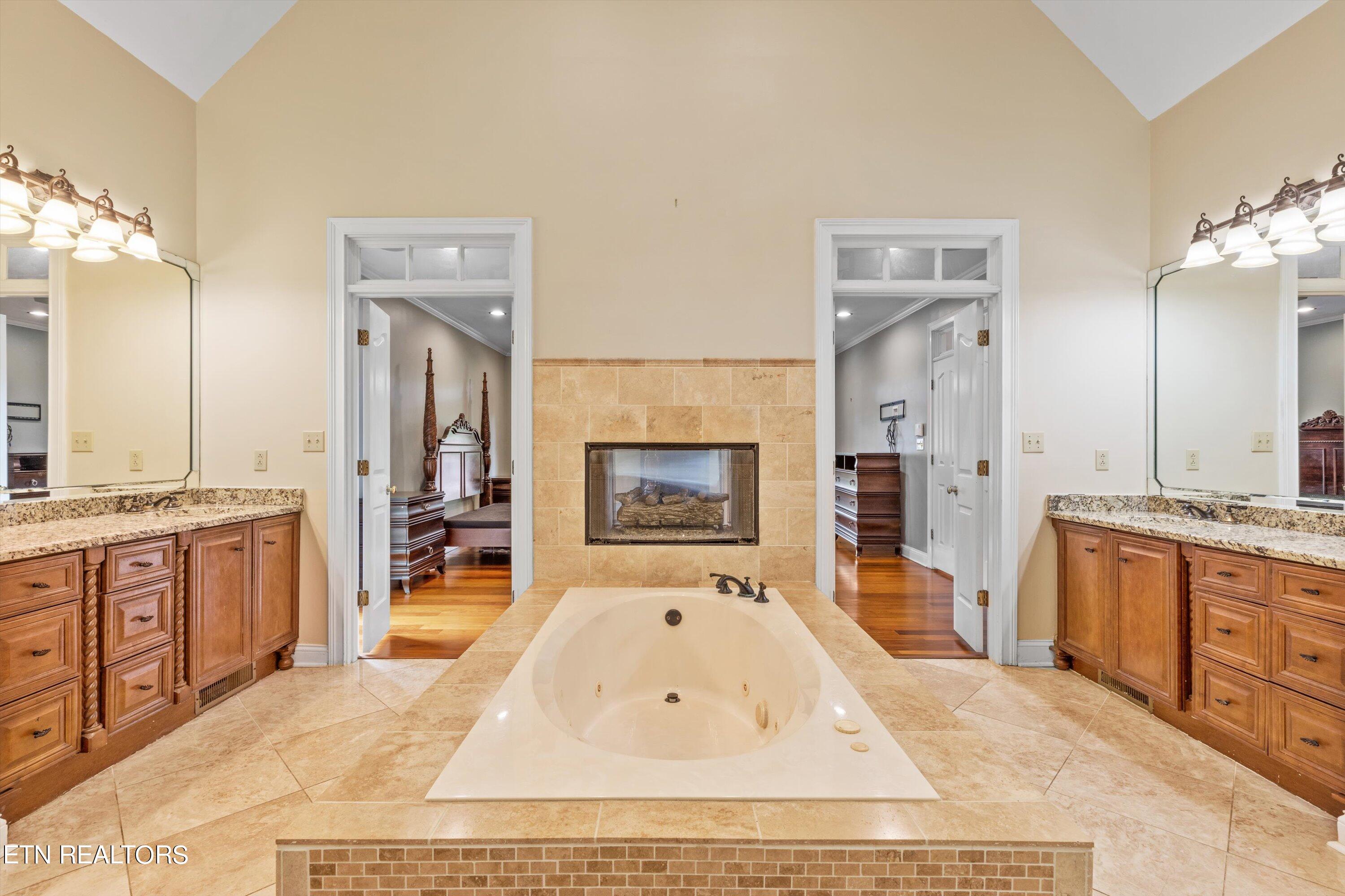 2128 Riversound Drive