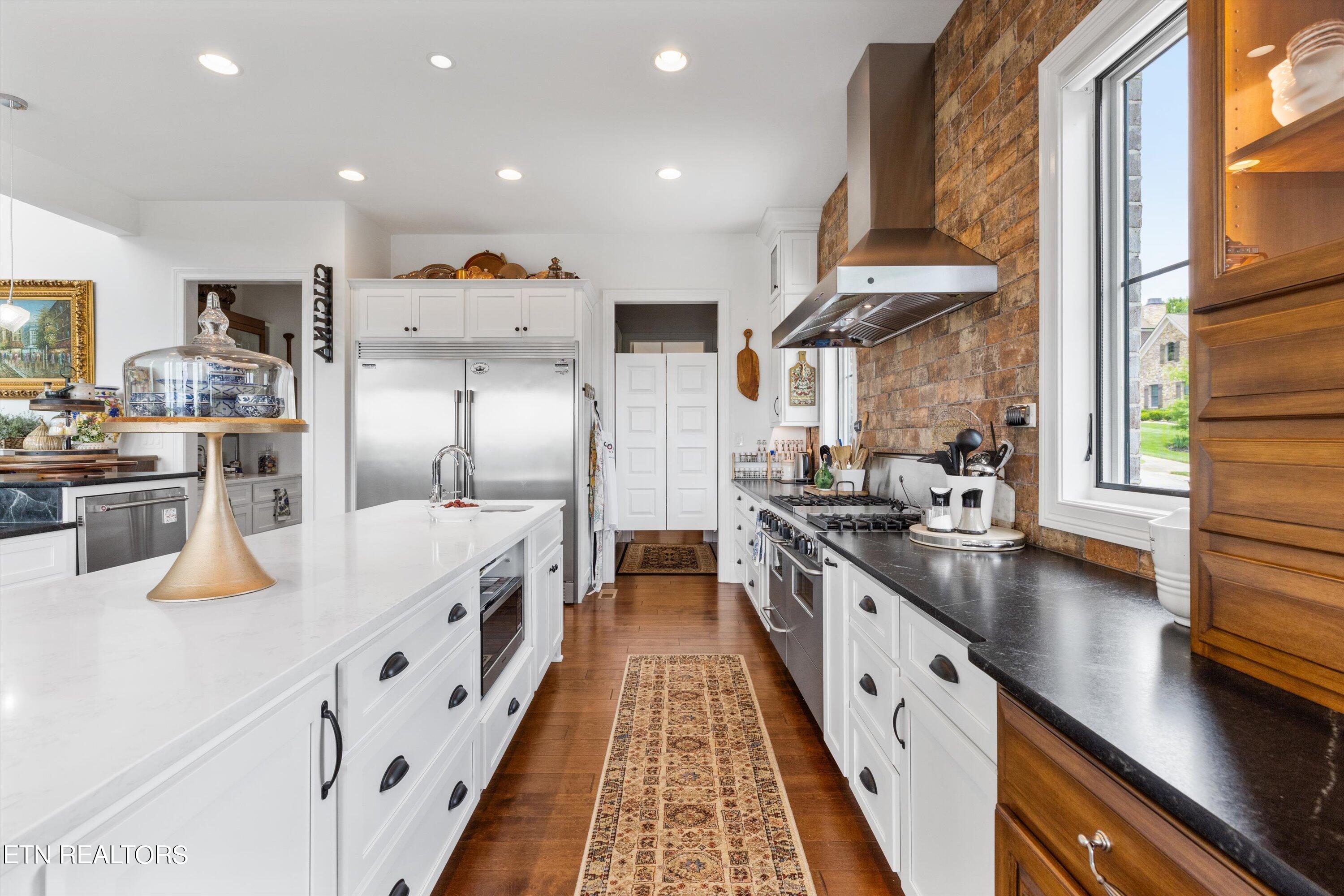 603 Stone Villa Lane