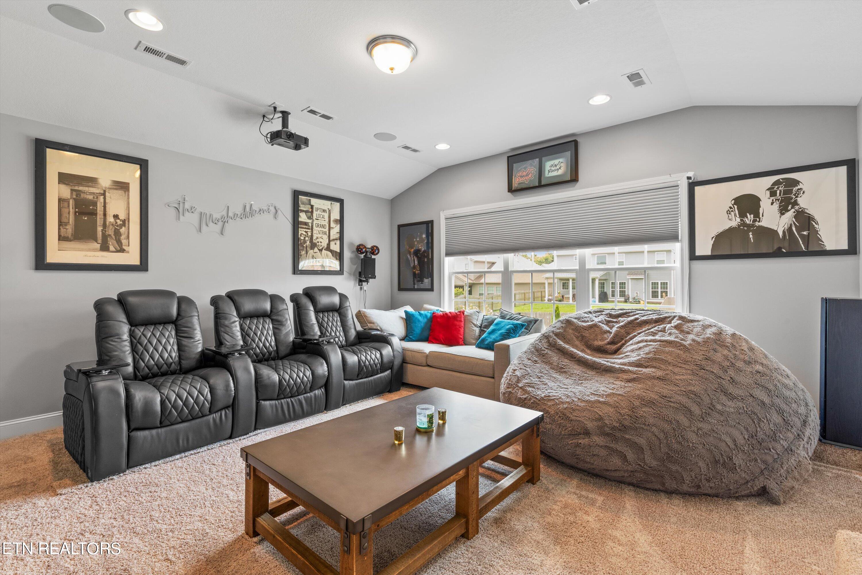 2531 Blackberry Ridge Blvd