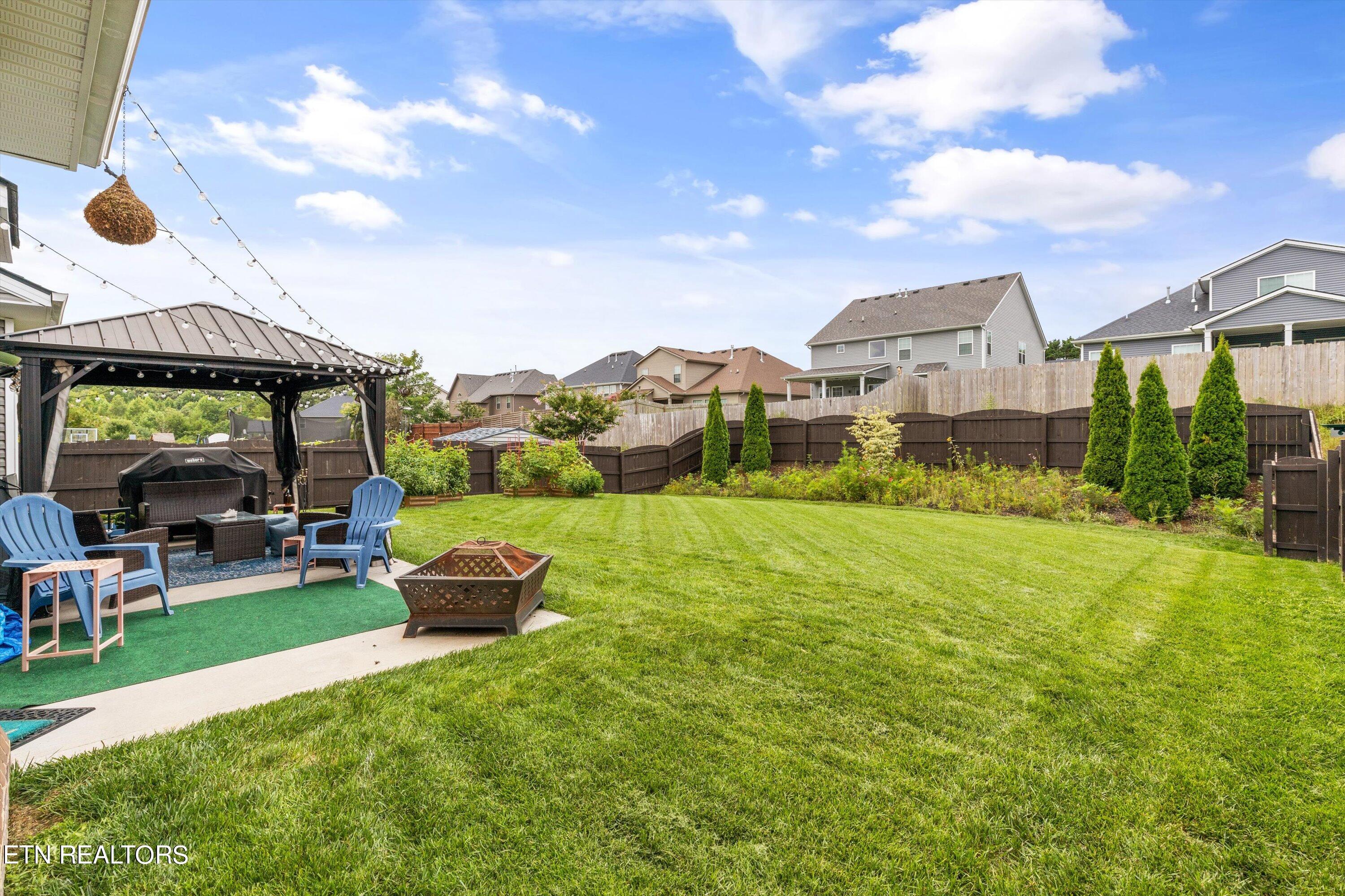 2531 Blackberry Ridge Blvd