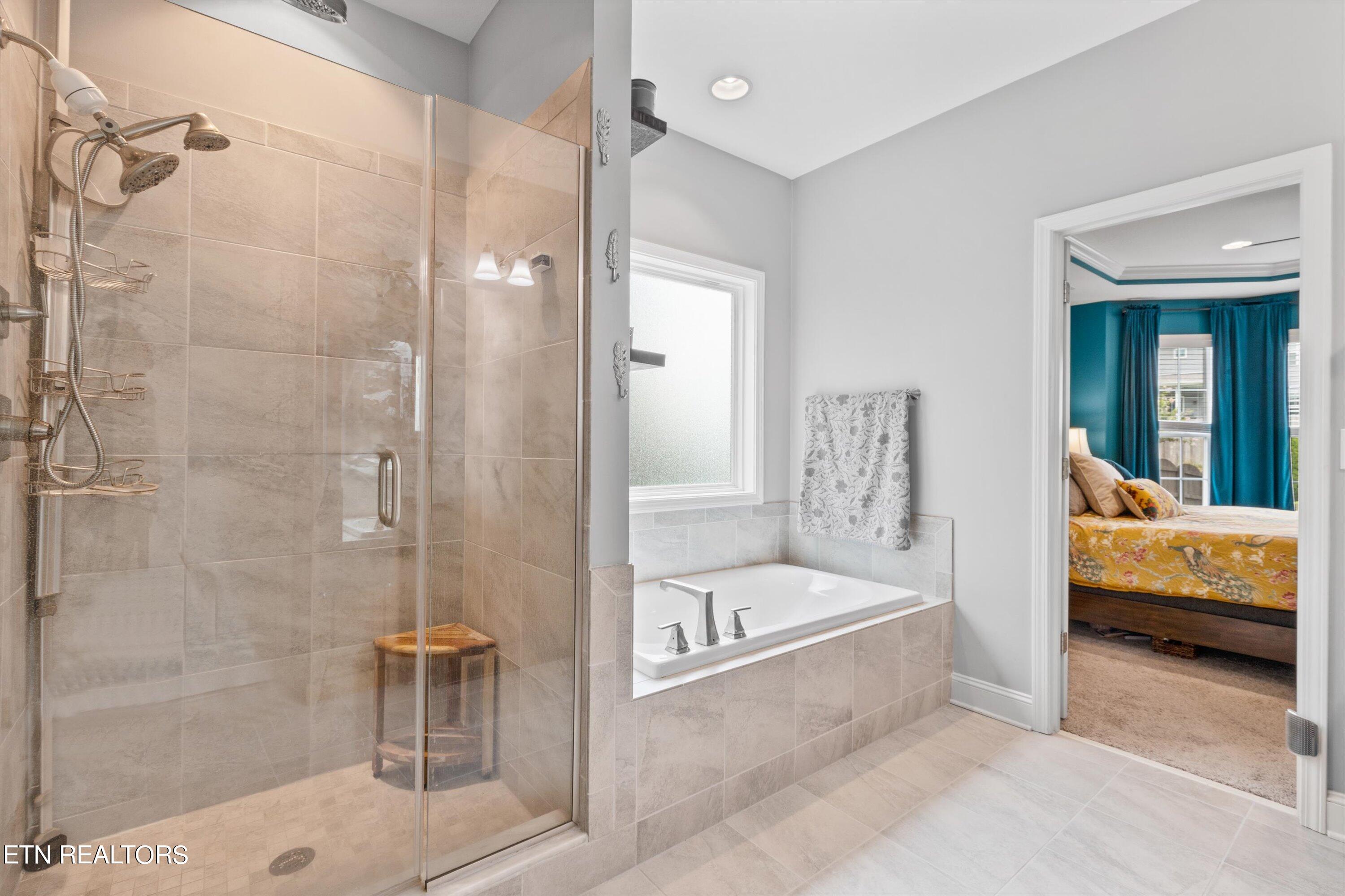 2531 Blackberry Ridge Blvd