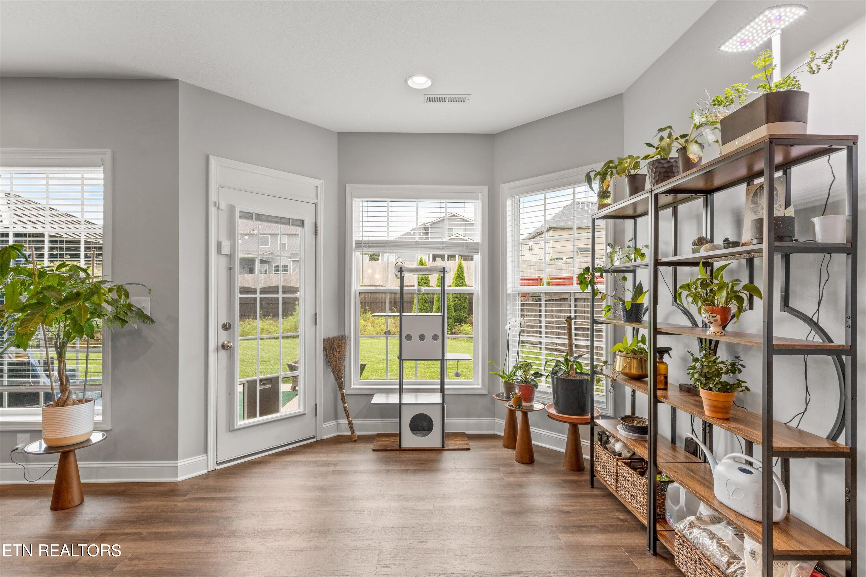 2531 Blackberry Ridge Blvd