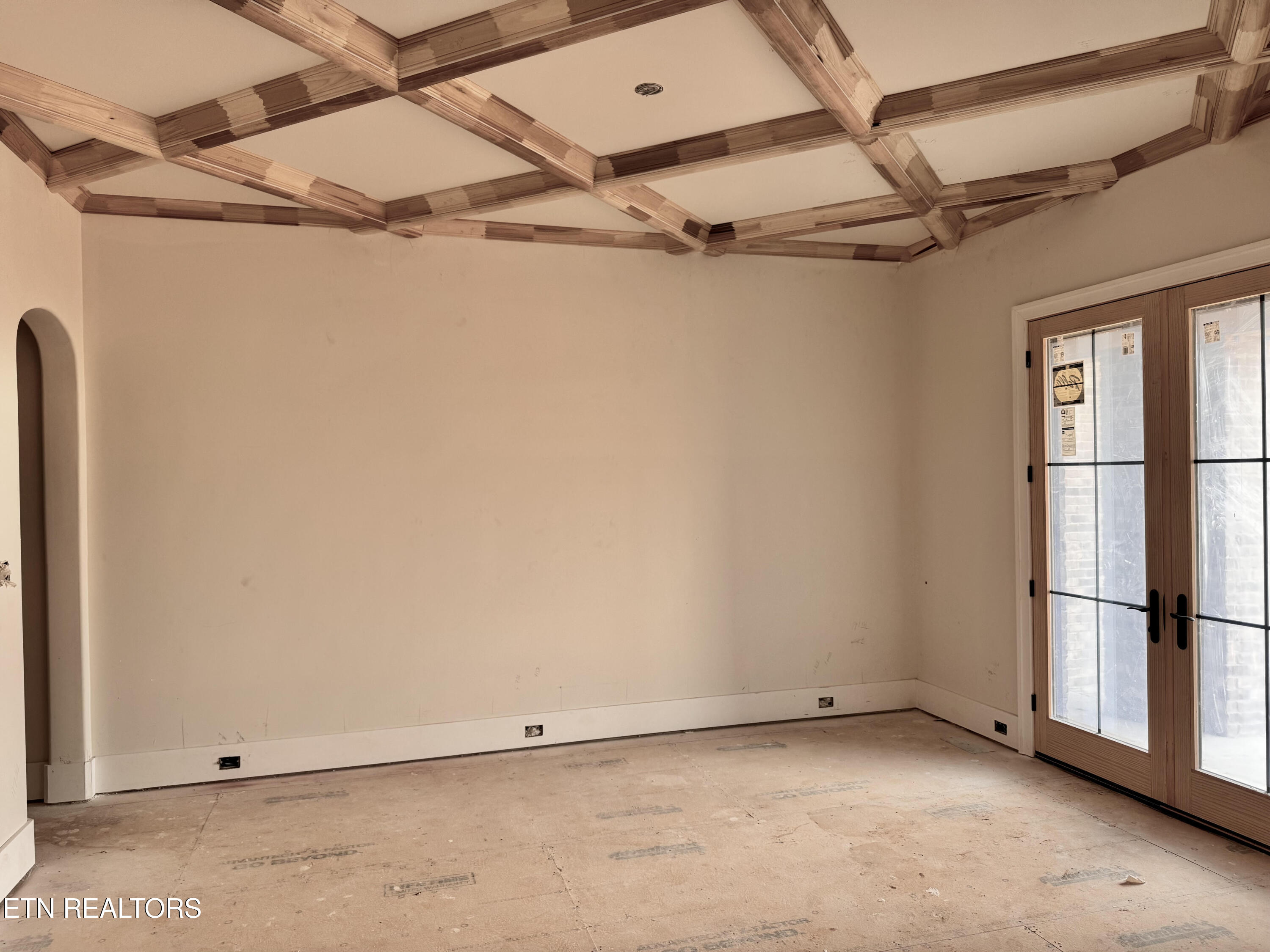 3741 Edgewater Way