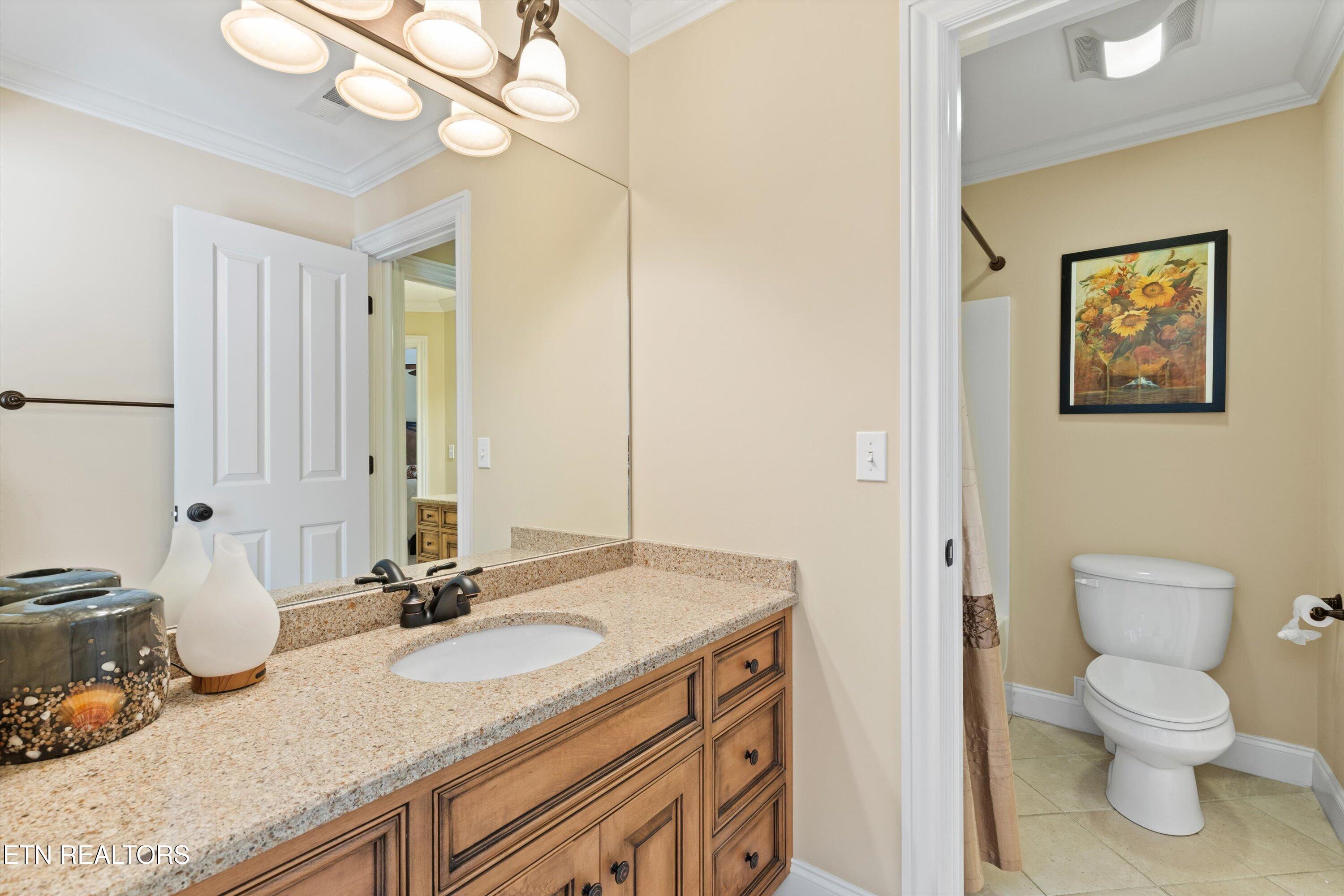 2550 Shady Meadow Lane