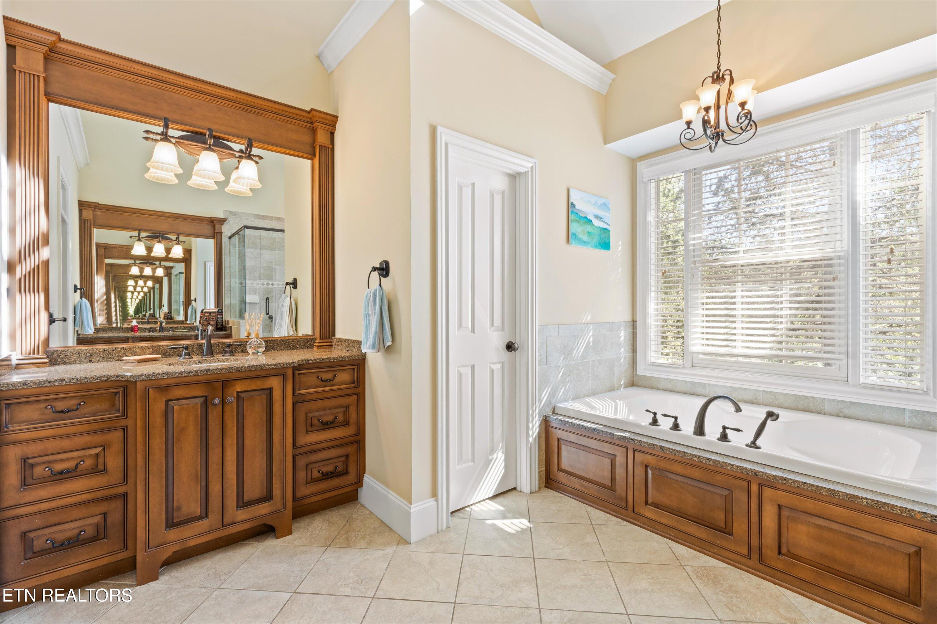 2550 Shady Meadow Lane