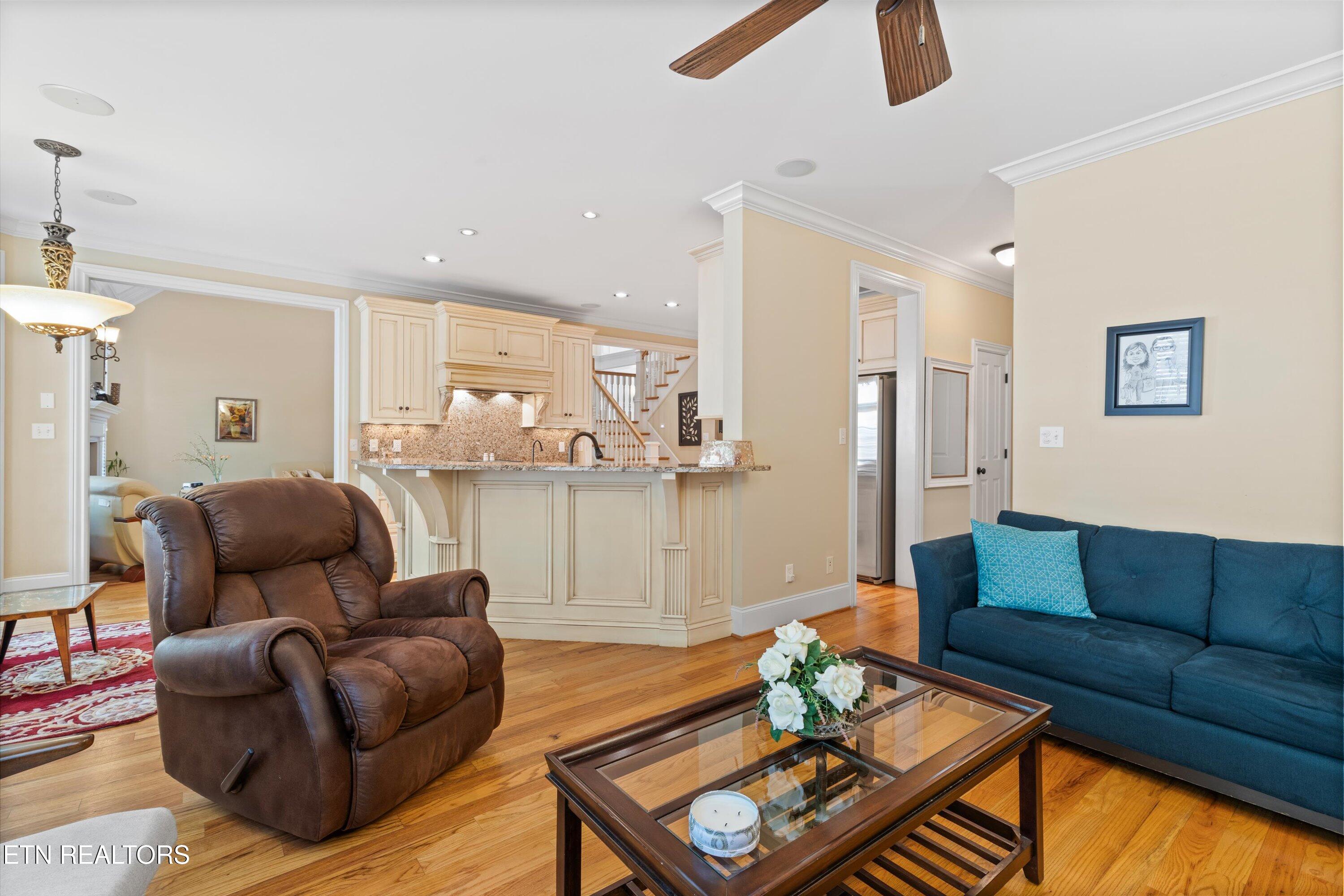 2550 Shady Meadow Lane