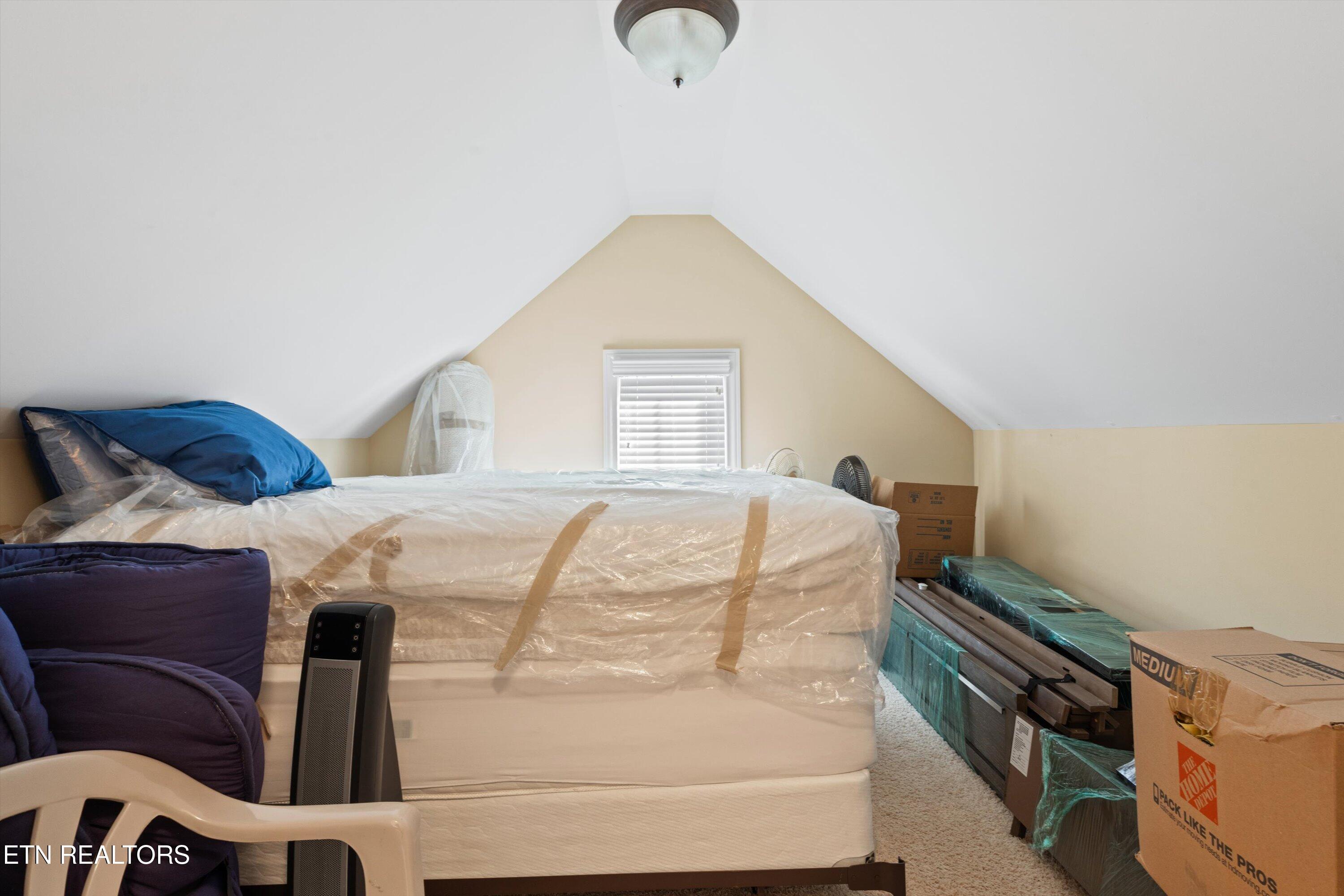 2550 Shady Meadow Lane