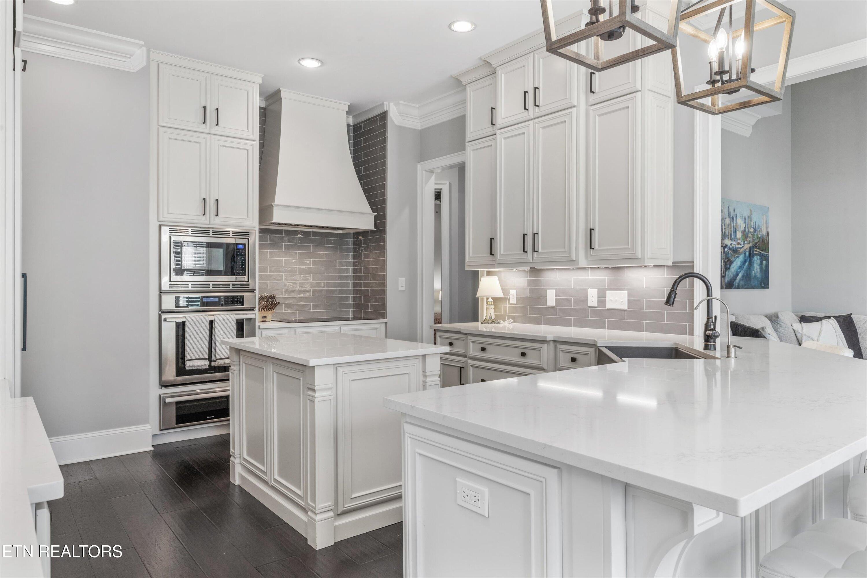 1510 Charlottesville Blvd