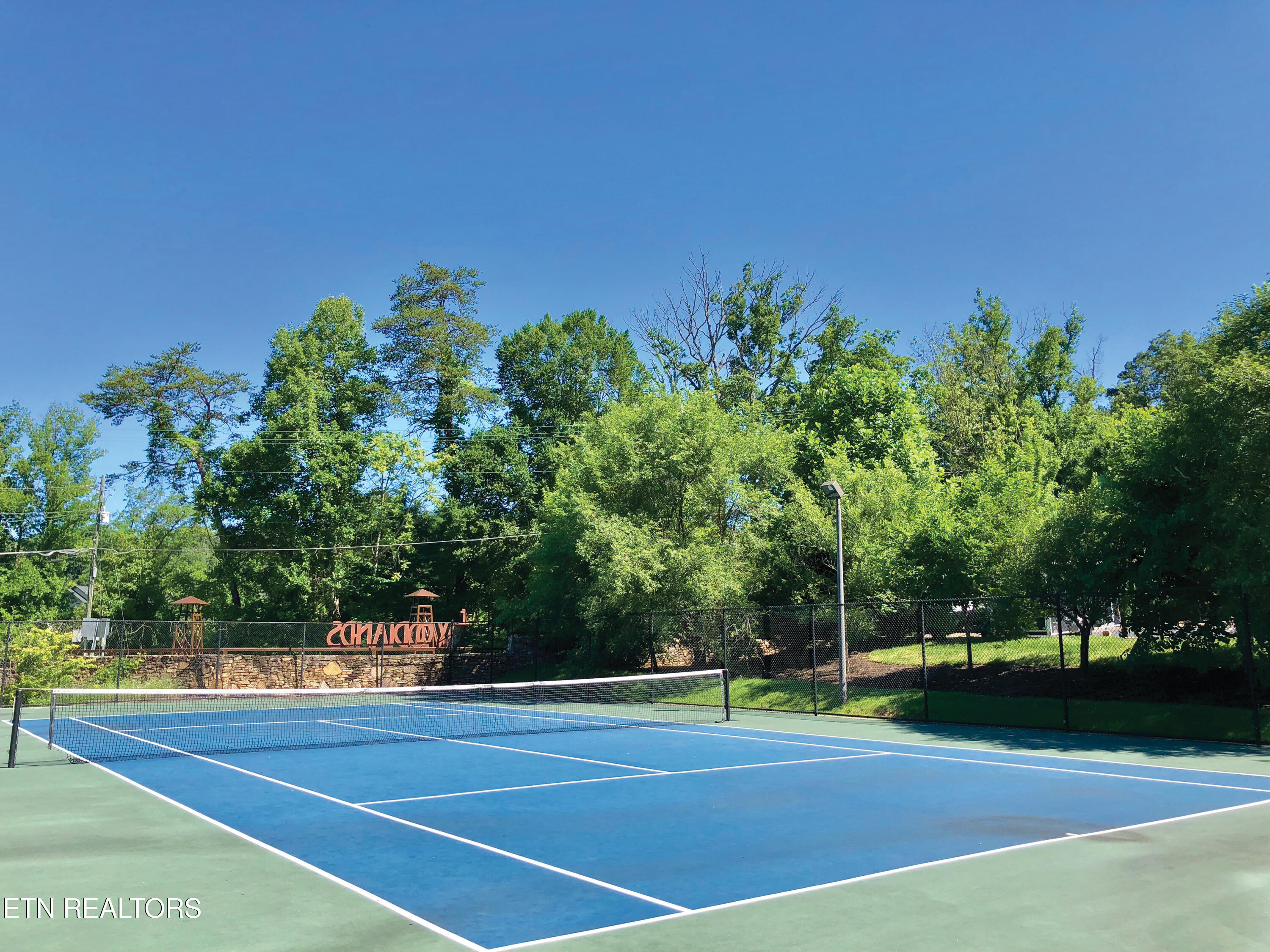 1105 Tree Top Way, 1711