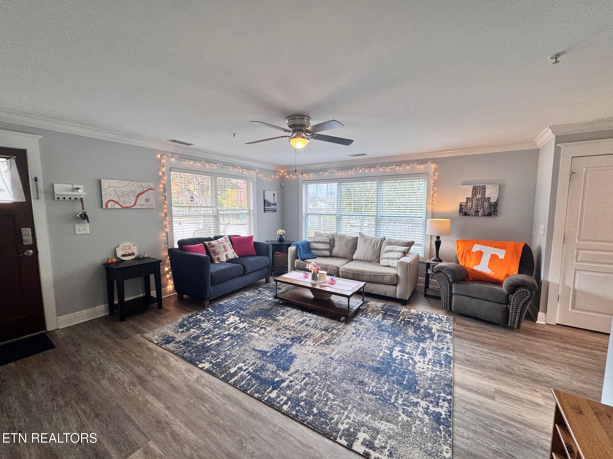 1105 Tree Top Way, 1711