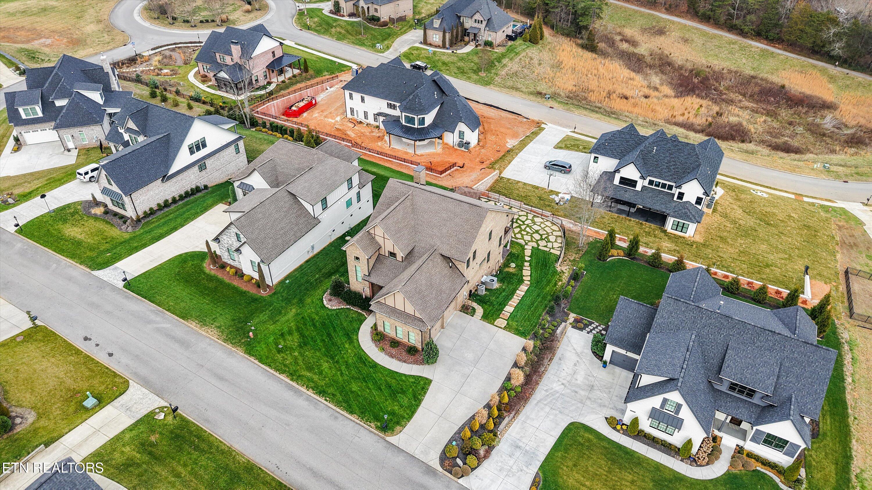 12546 Daisy Field Lane