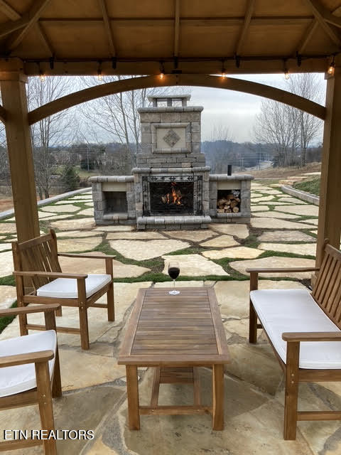 12546 Daisy Field Lane