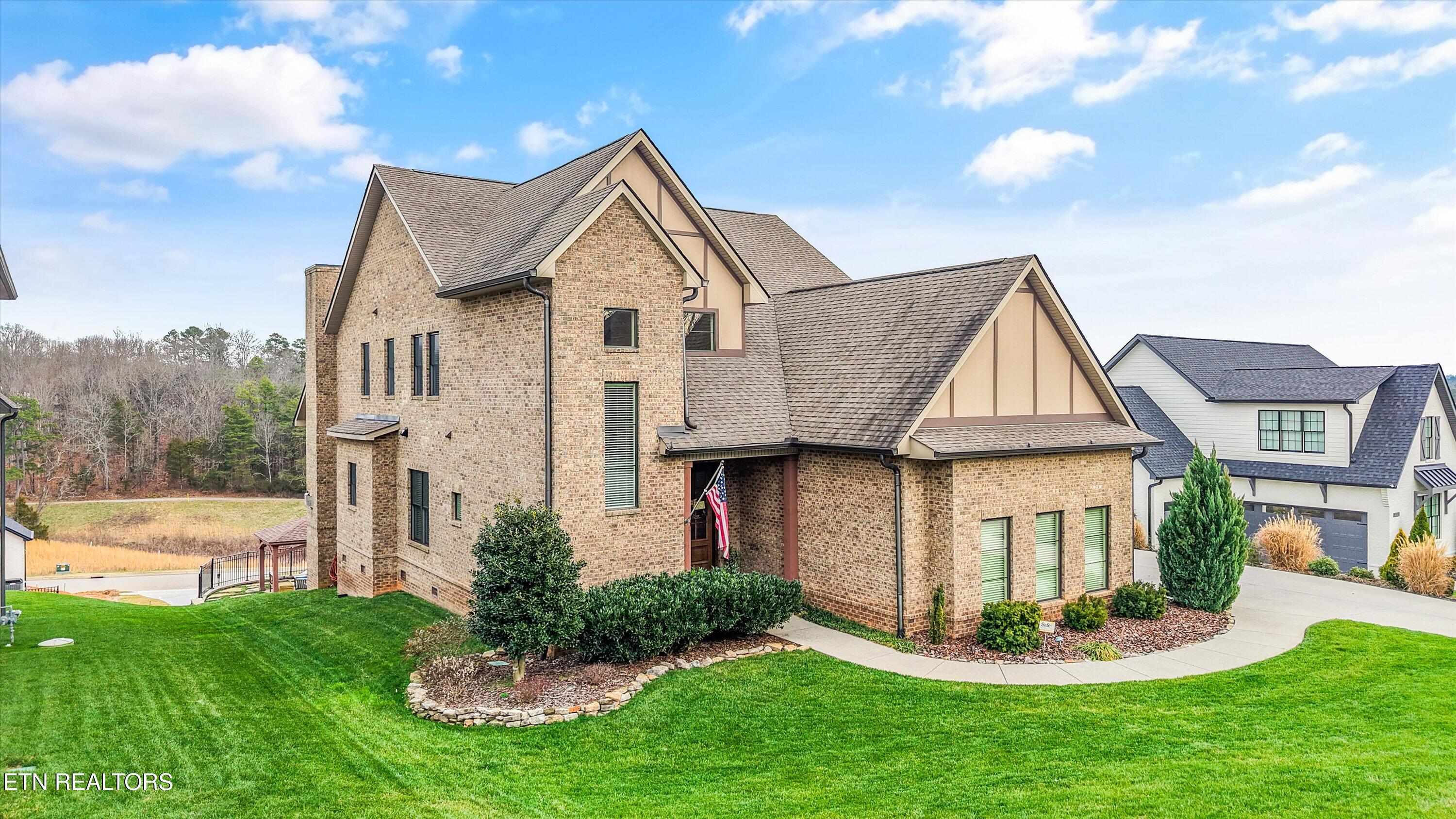 12546 Daisy Field Lane