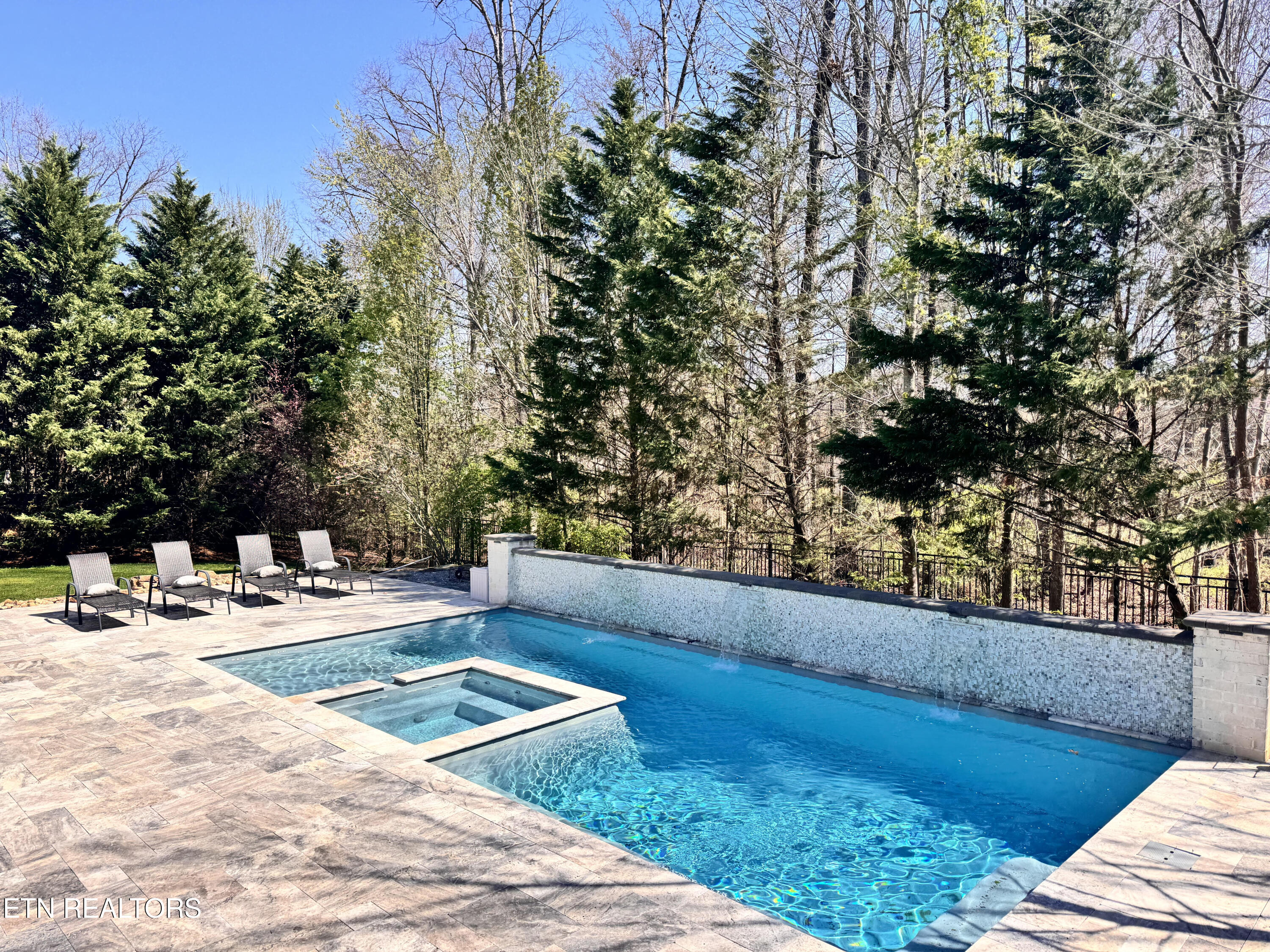 1245 Arborbrooke Drive