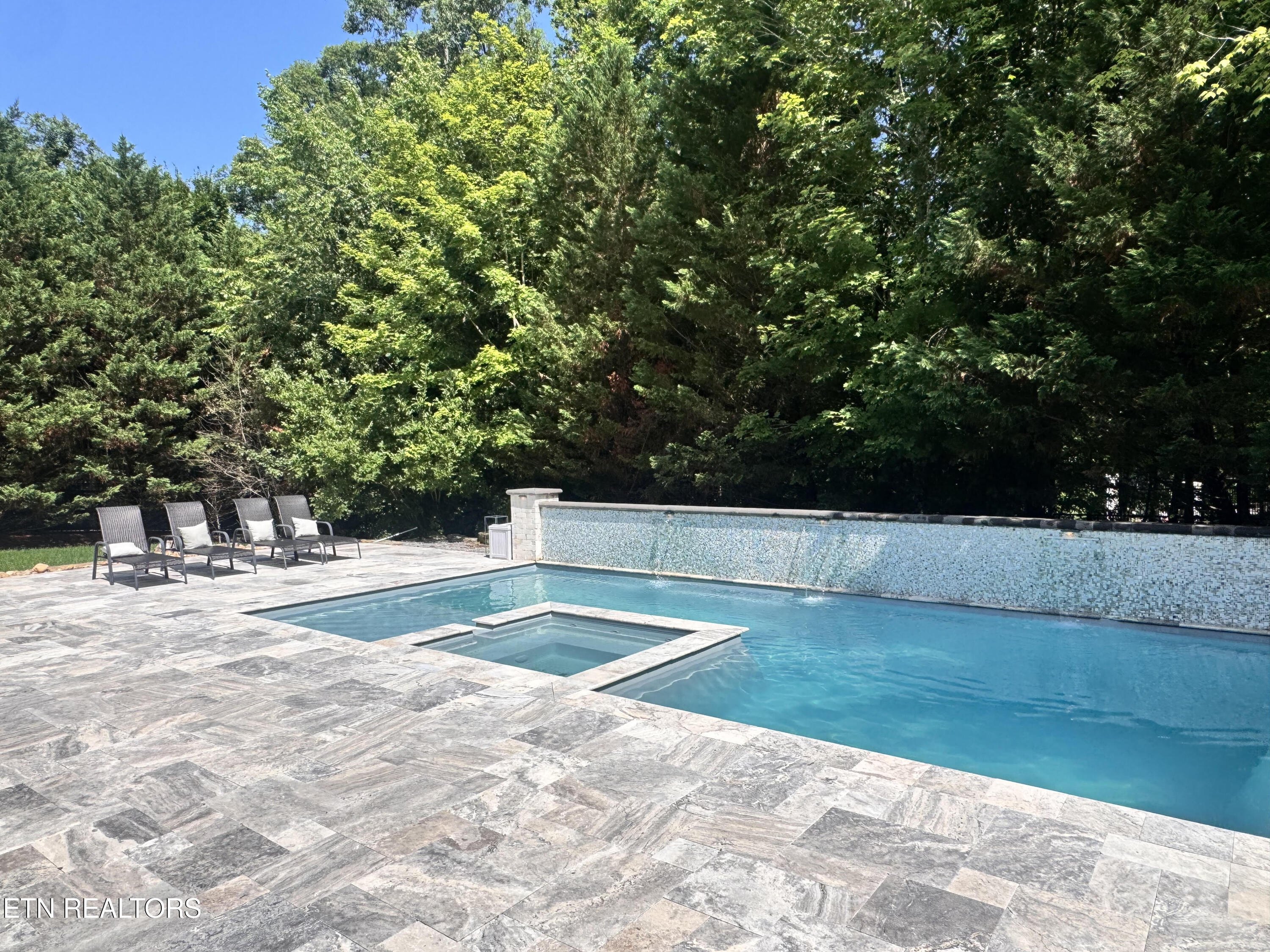 1245 Arborbrooke Drive