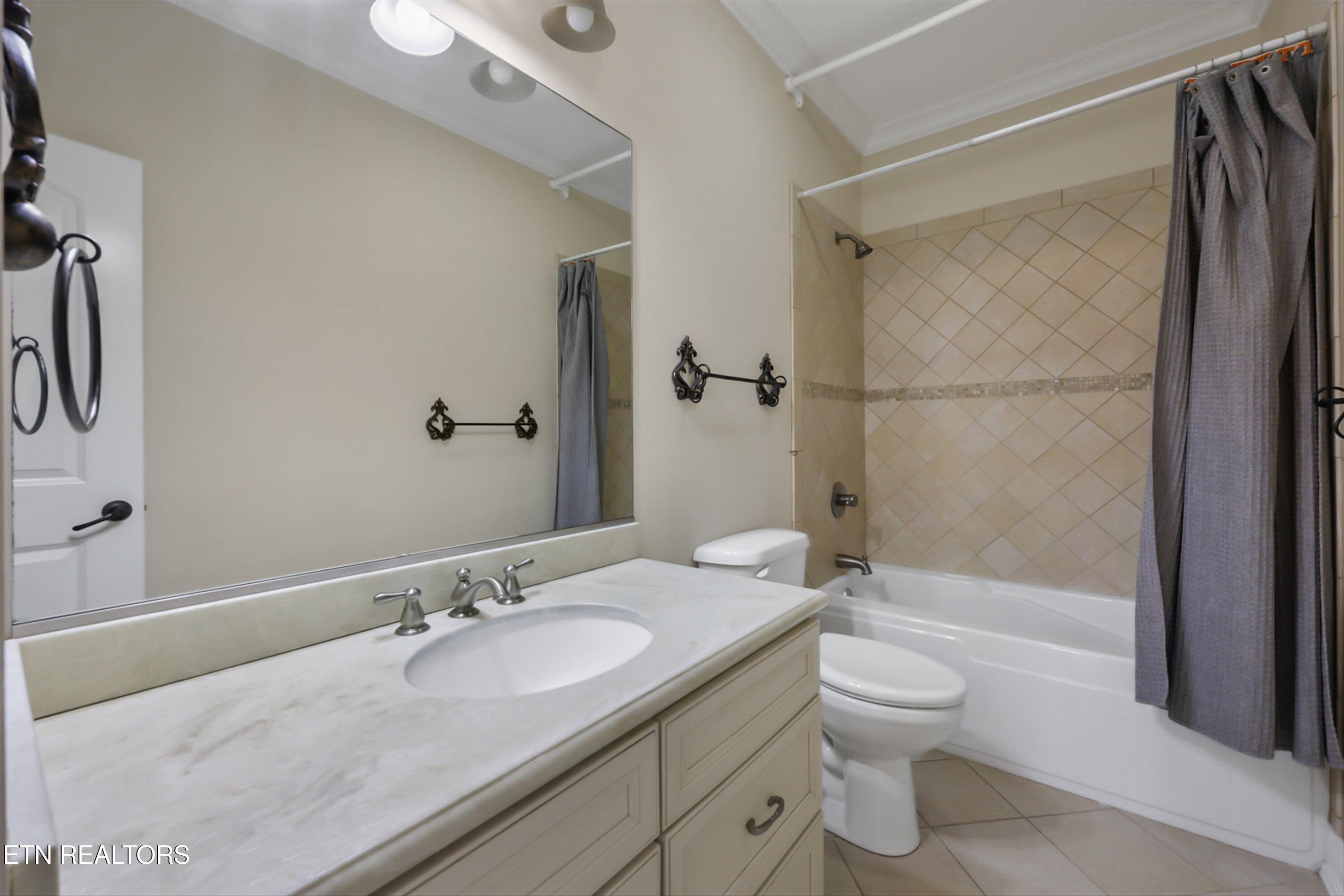 1245 Arborbrooke Drive