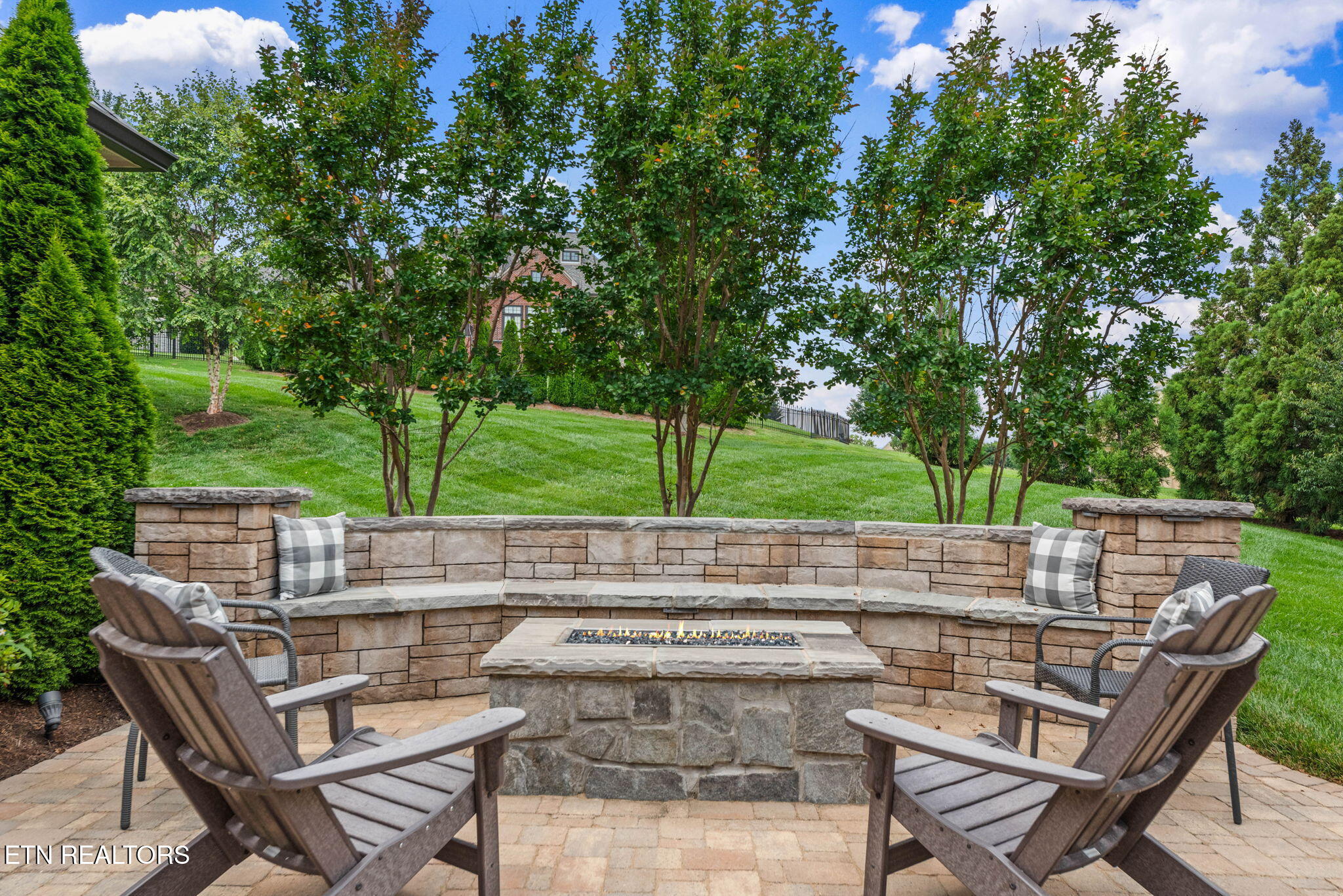 12904 Highwick Circle