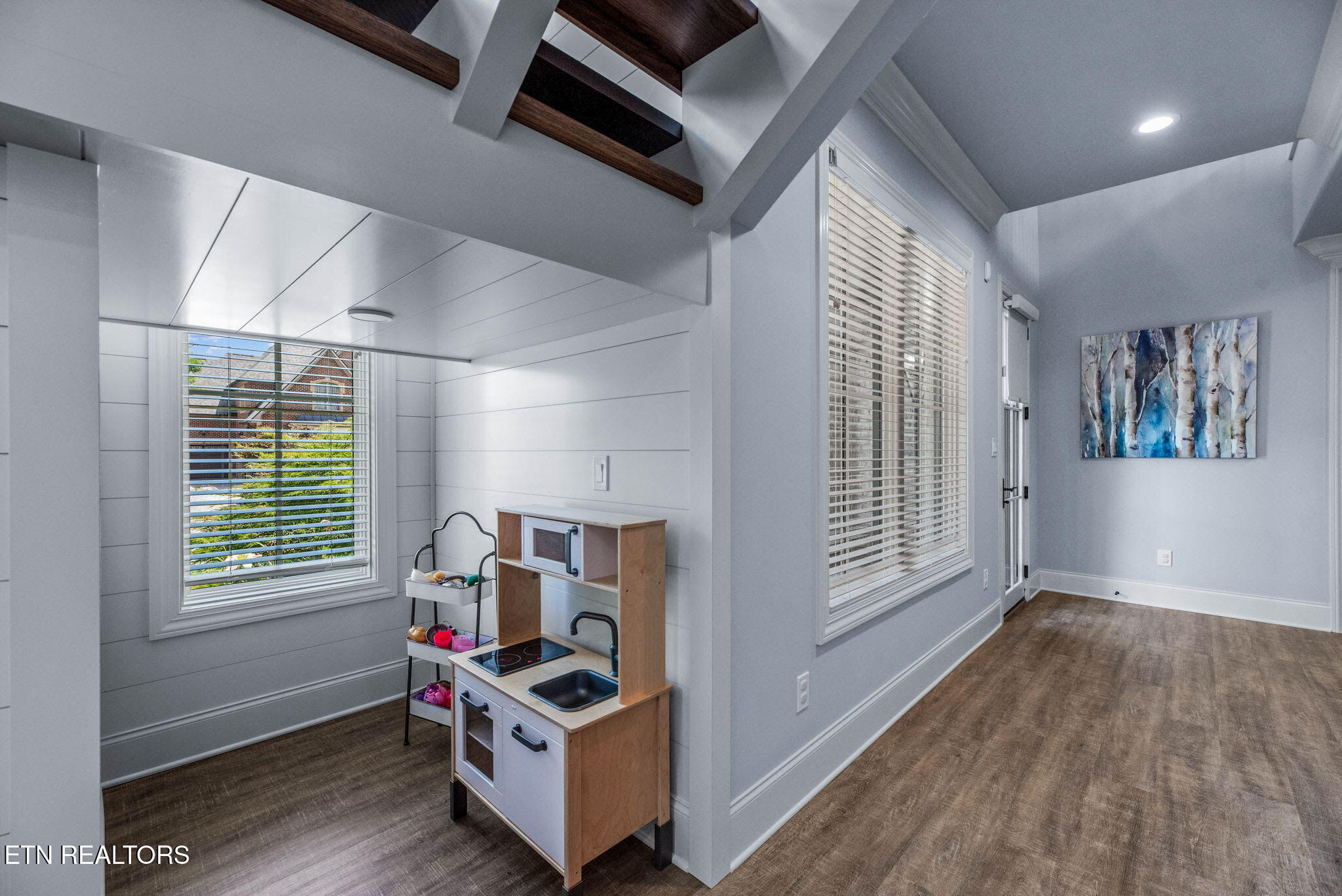 12904 Highwick Circle