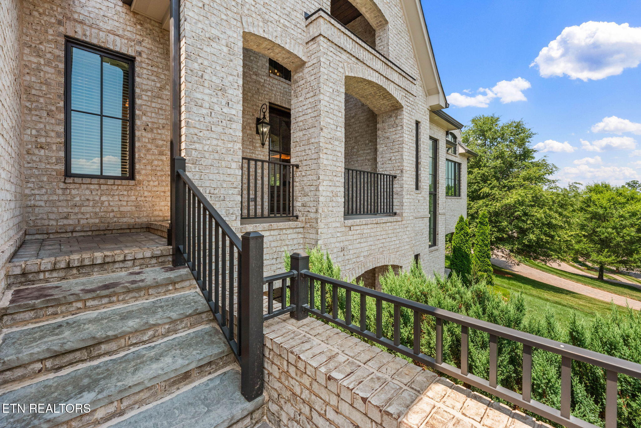 12904 Highwick Circle