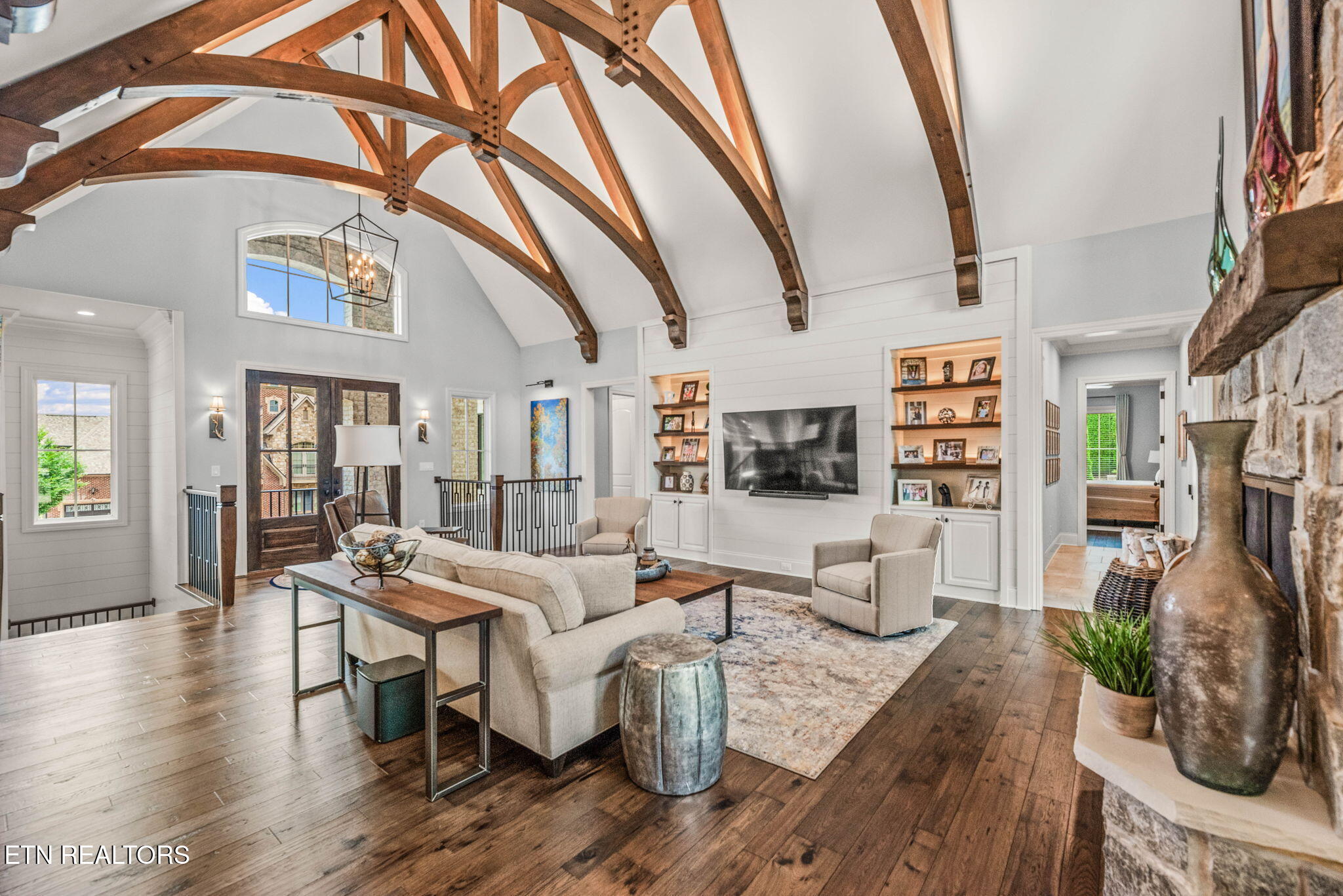 12904 Highwick Circle