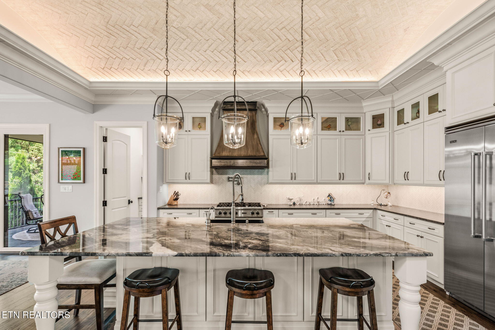 12904 Highwick Circle