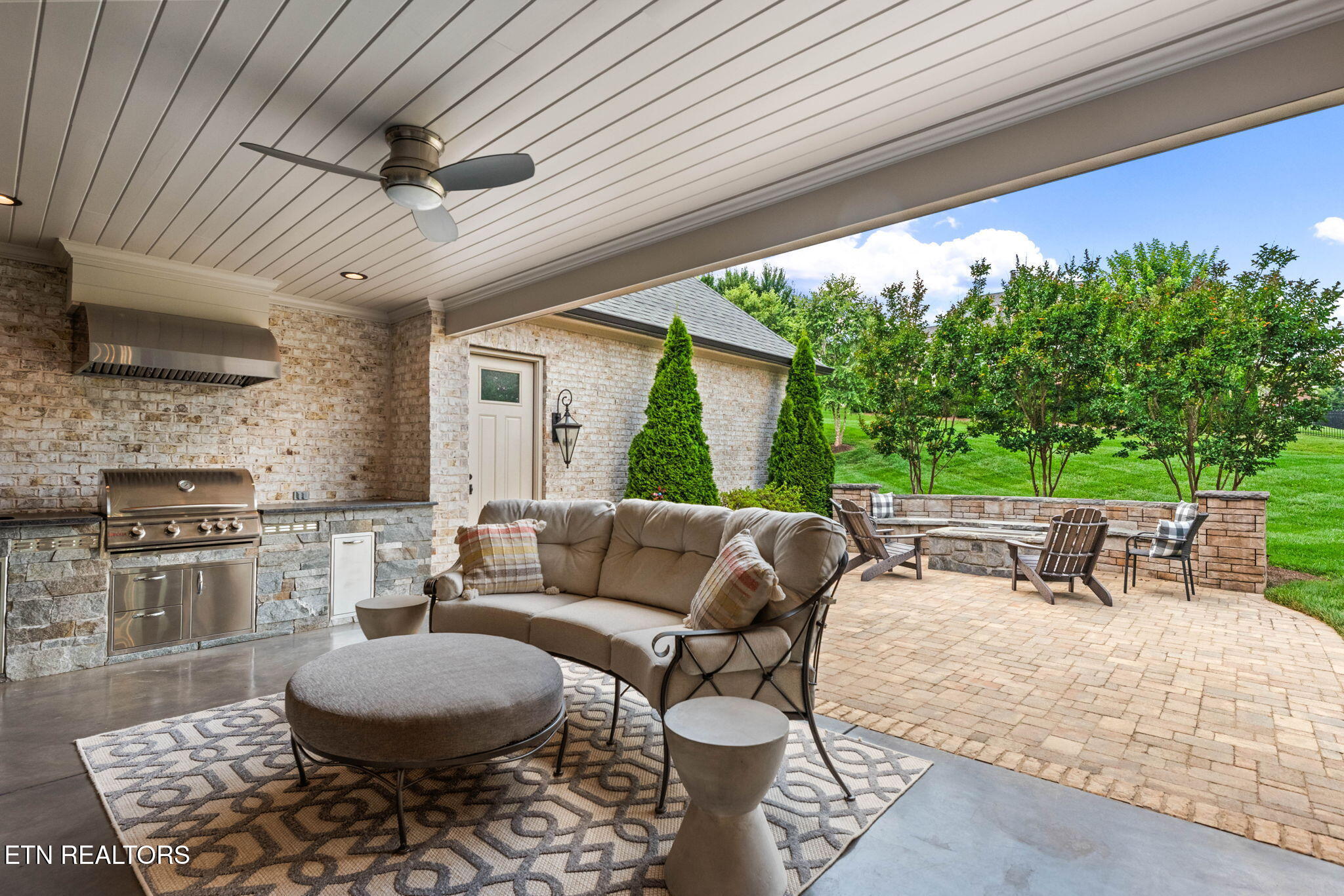 12904 Highwick Circle