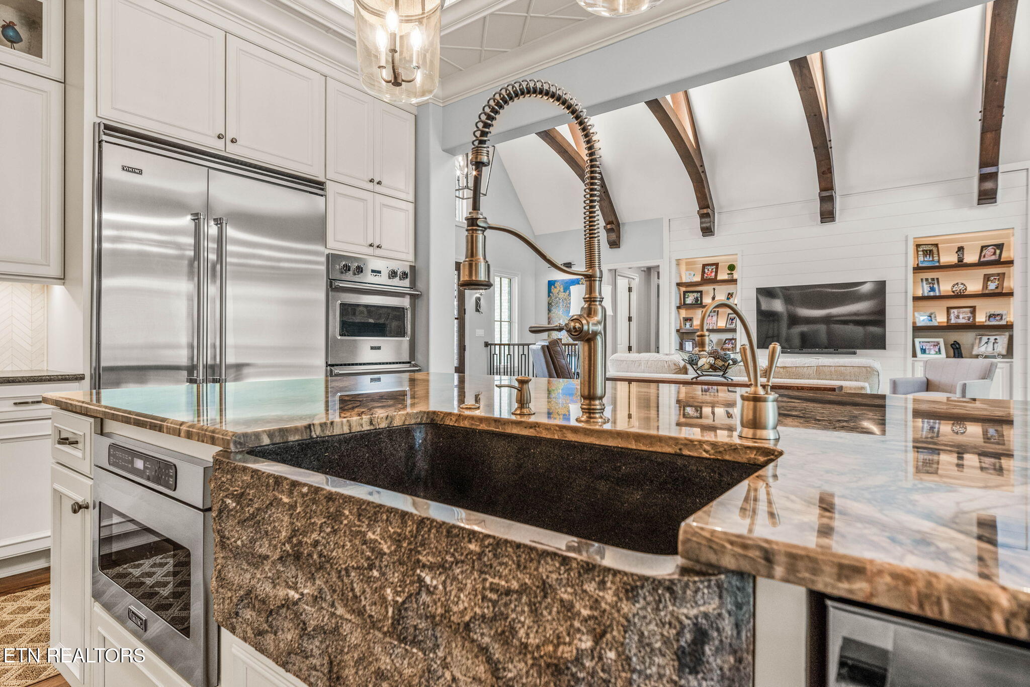 12904 Highwick Circle