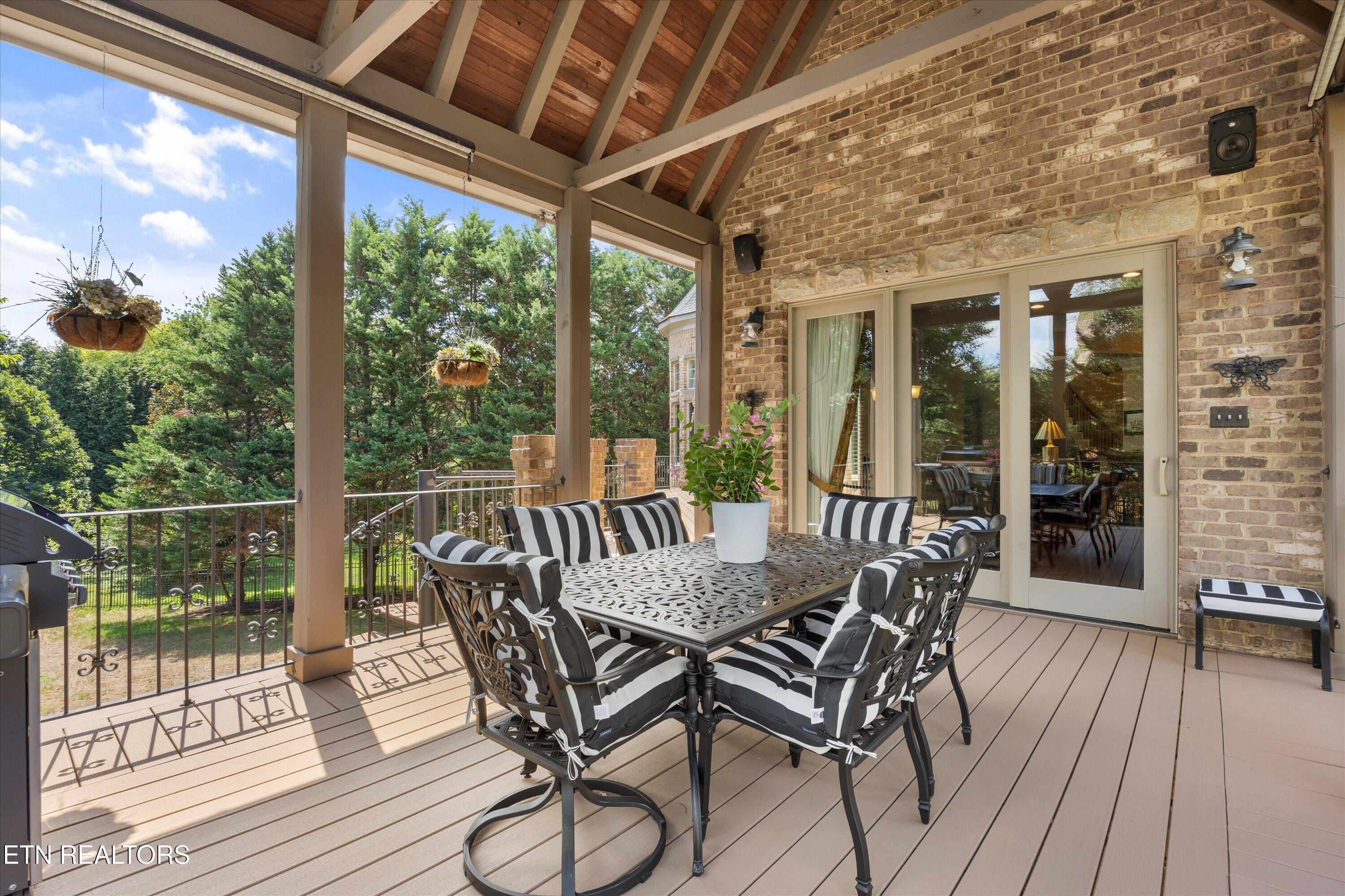 10235 Thimble Fields Drive