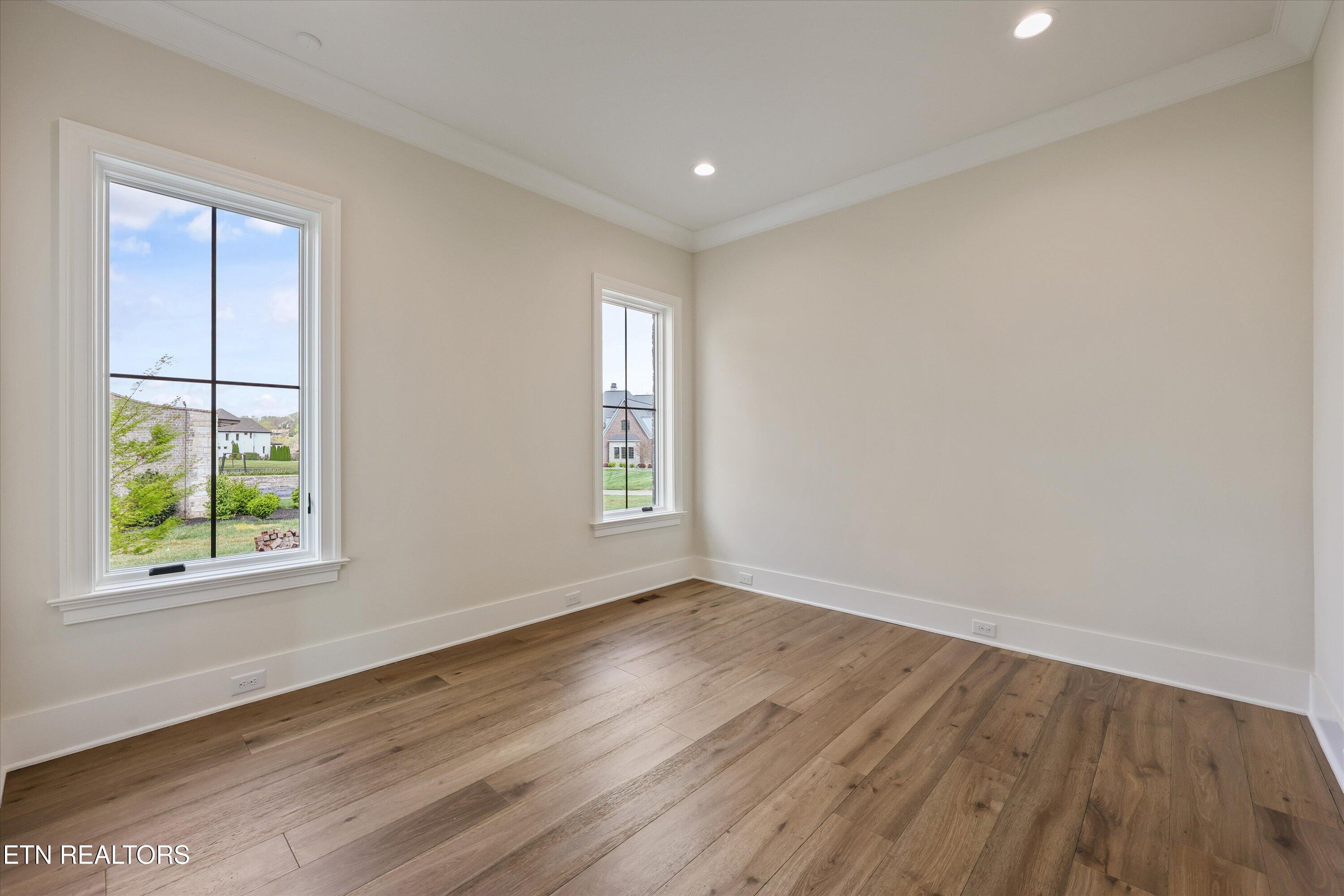 3741 Edgewater Way