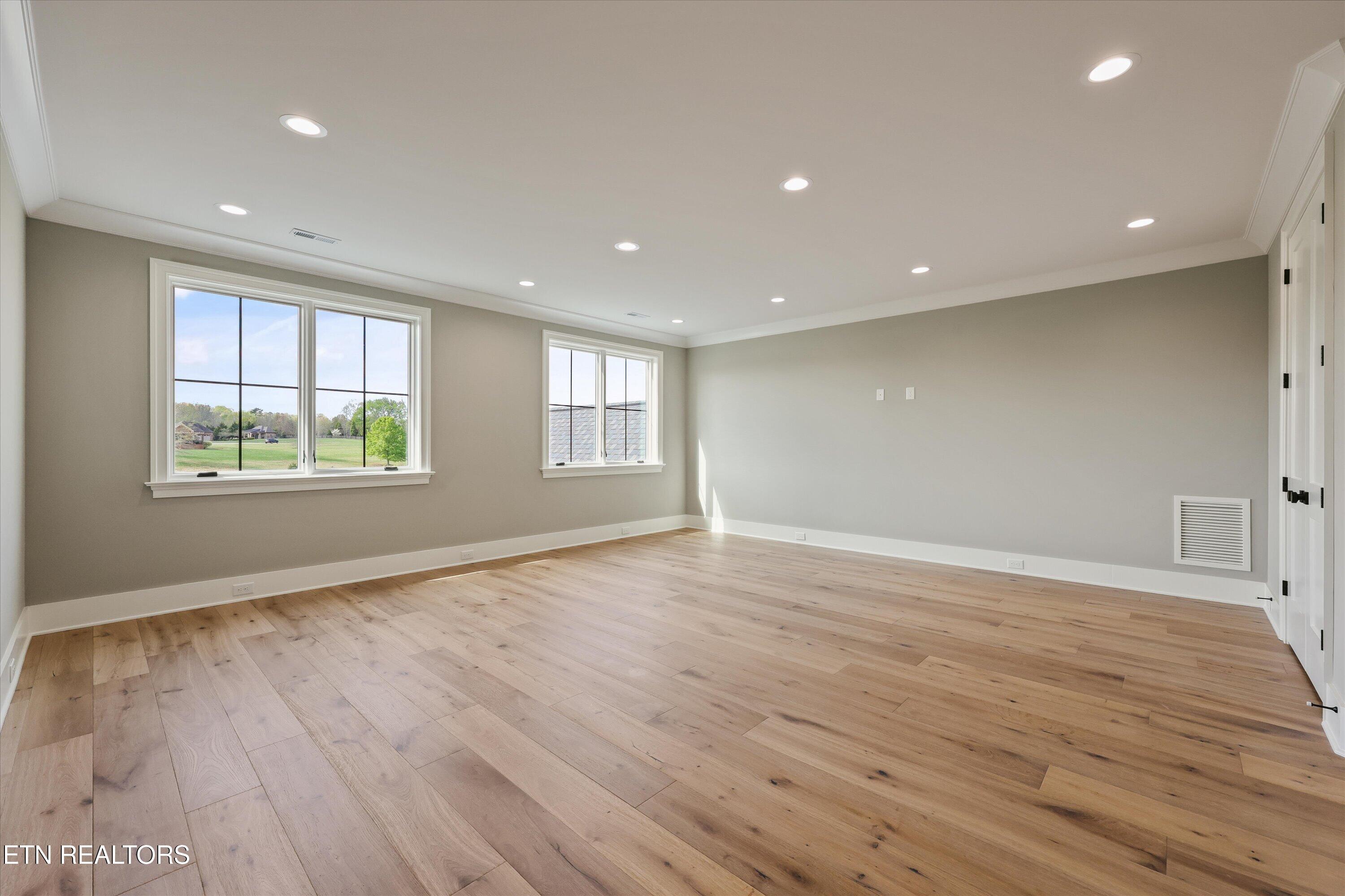 3741 Edgewater Way