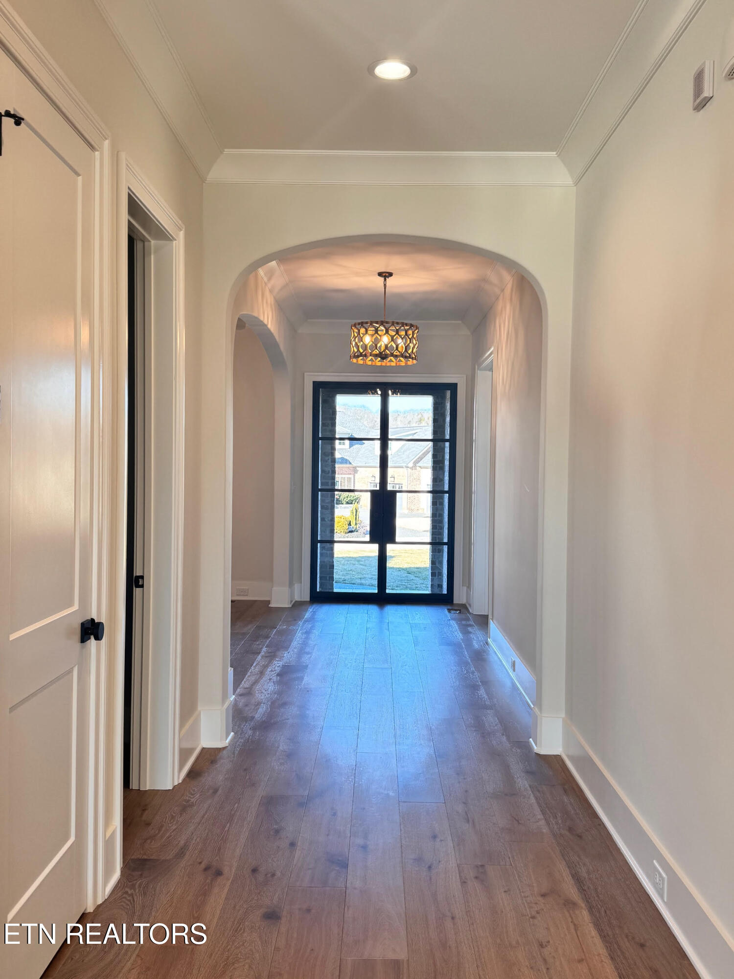 3741 Edgewater Way