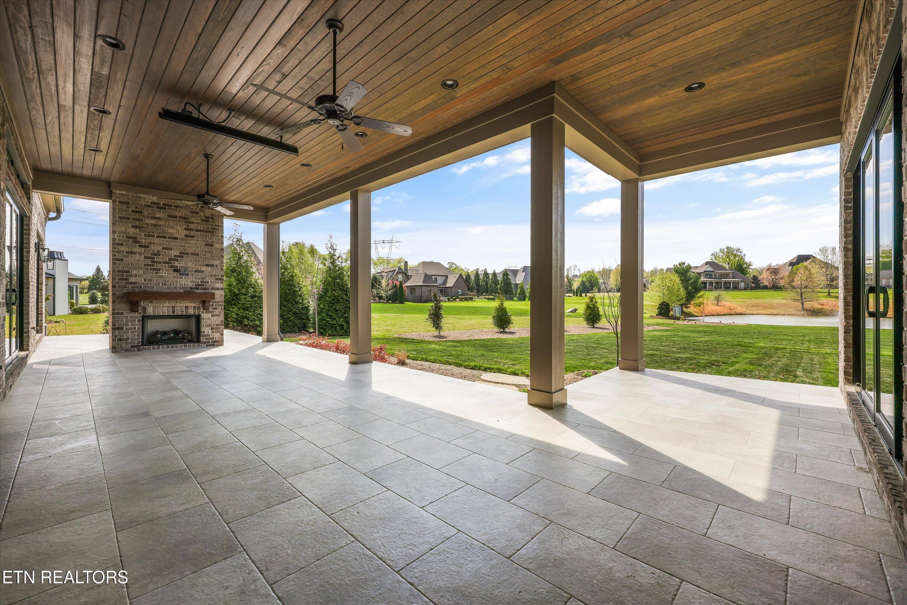 3741 Edgewater Way