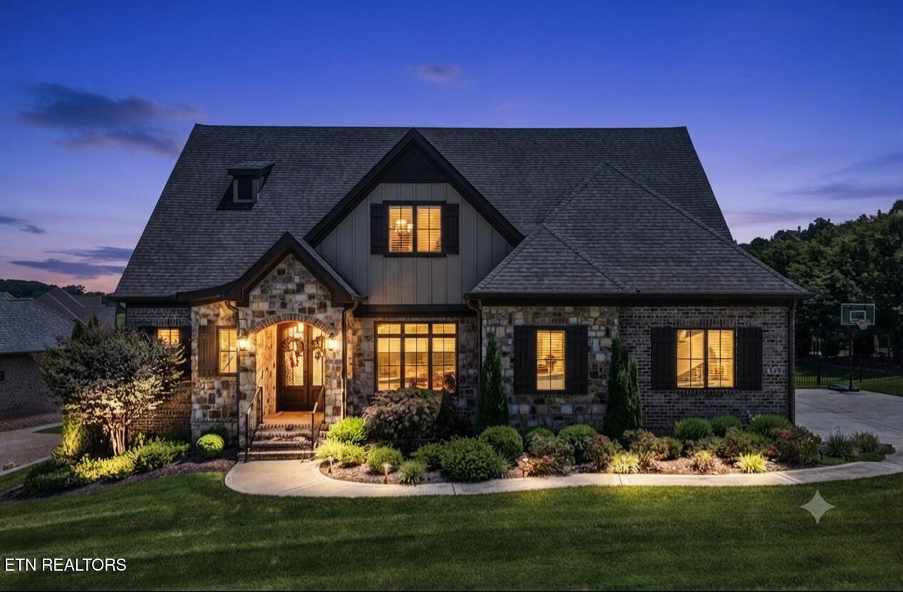528 Larksong Drive