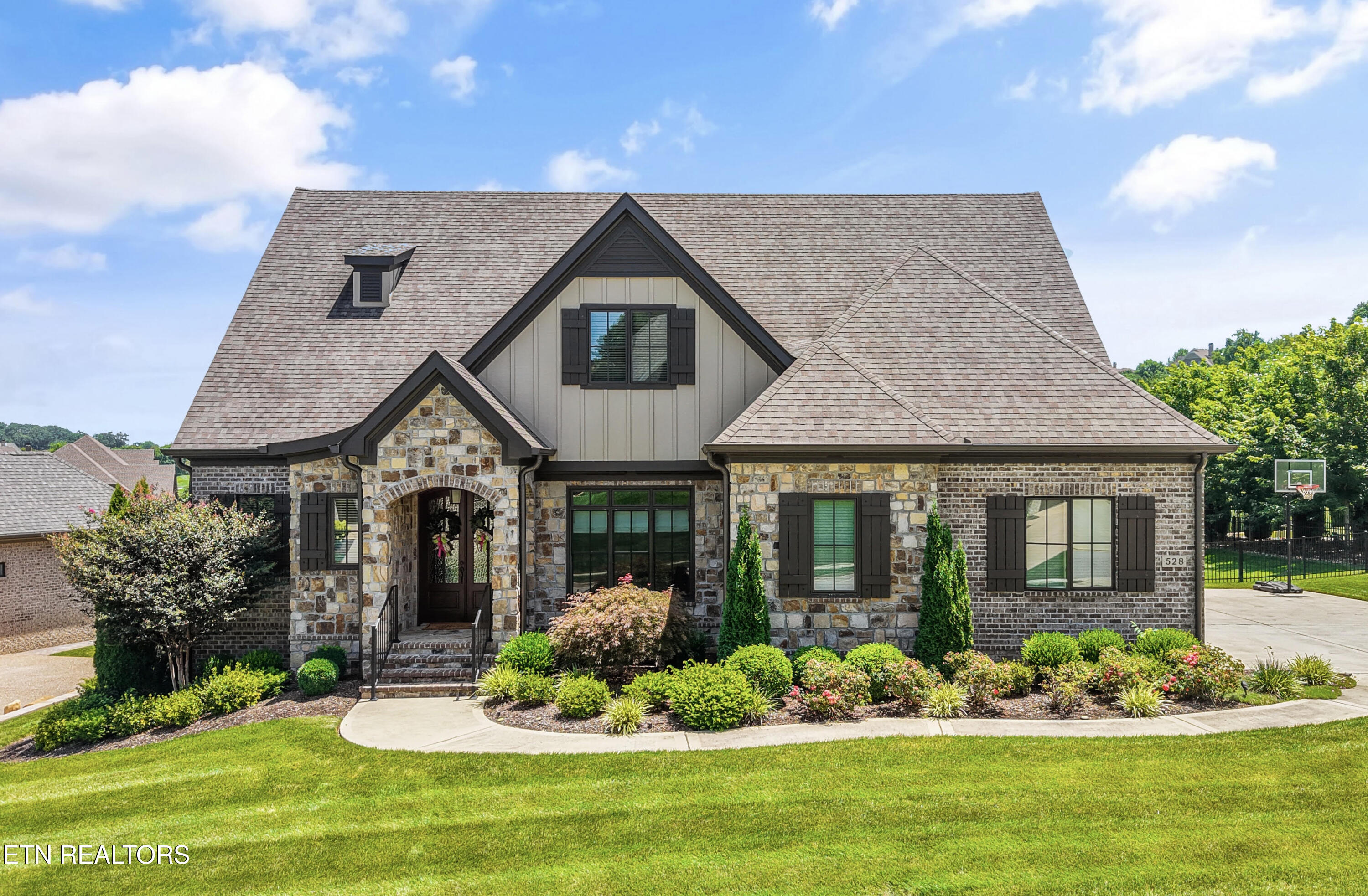 528 Larksong Drive Knoxville TN