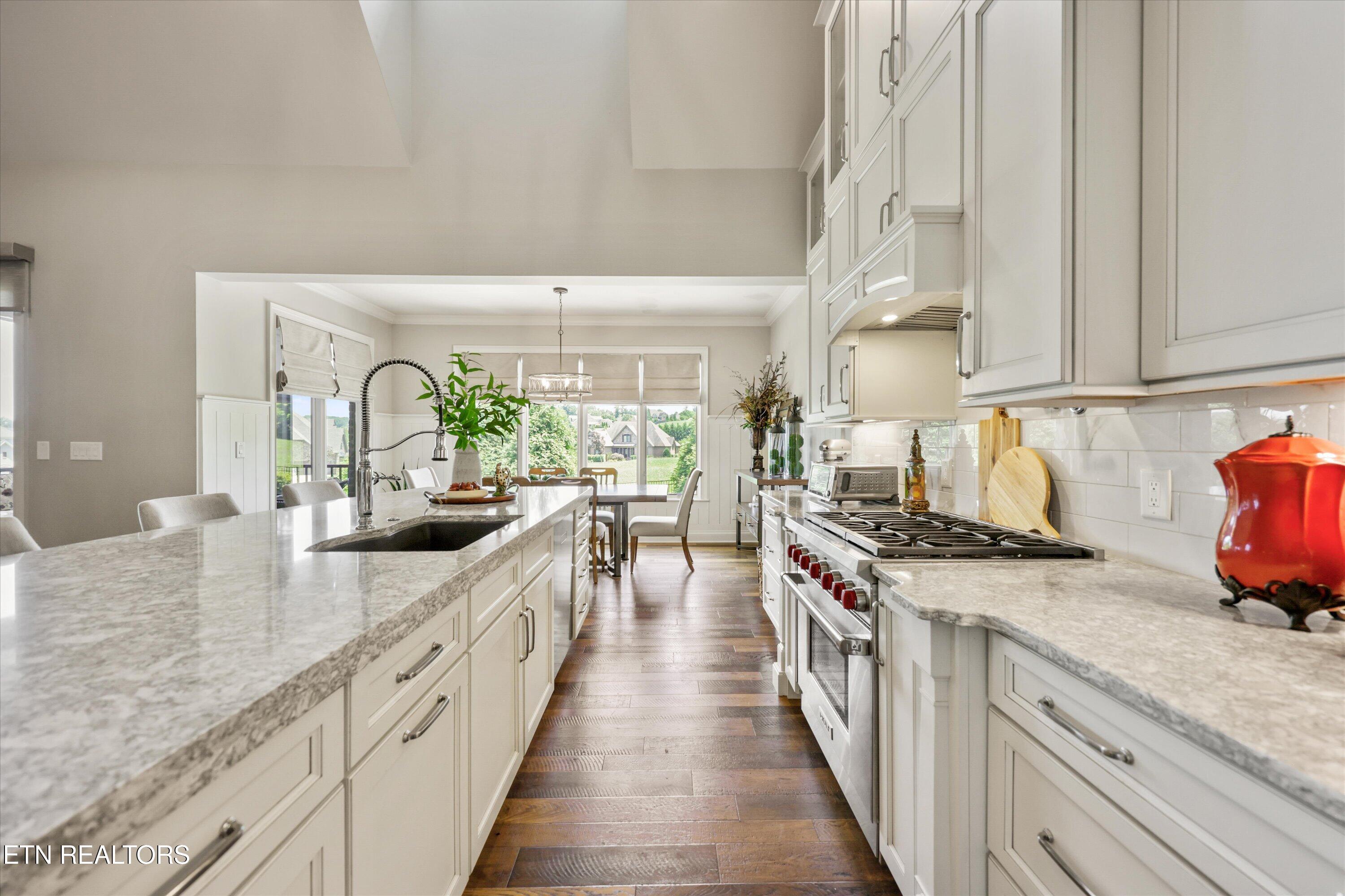 528 Larksong Drive