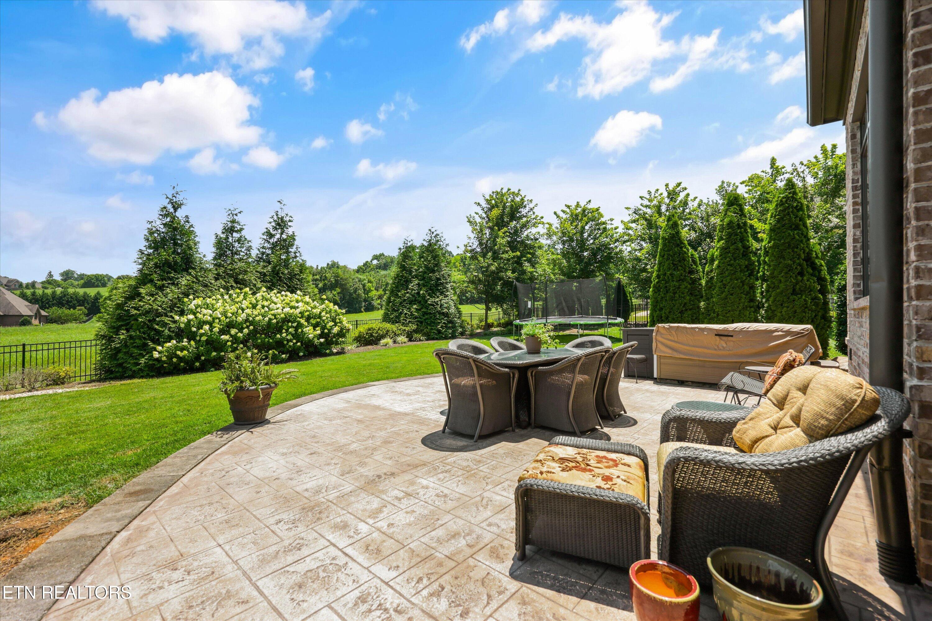 528 Larksong Drive