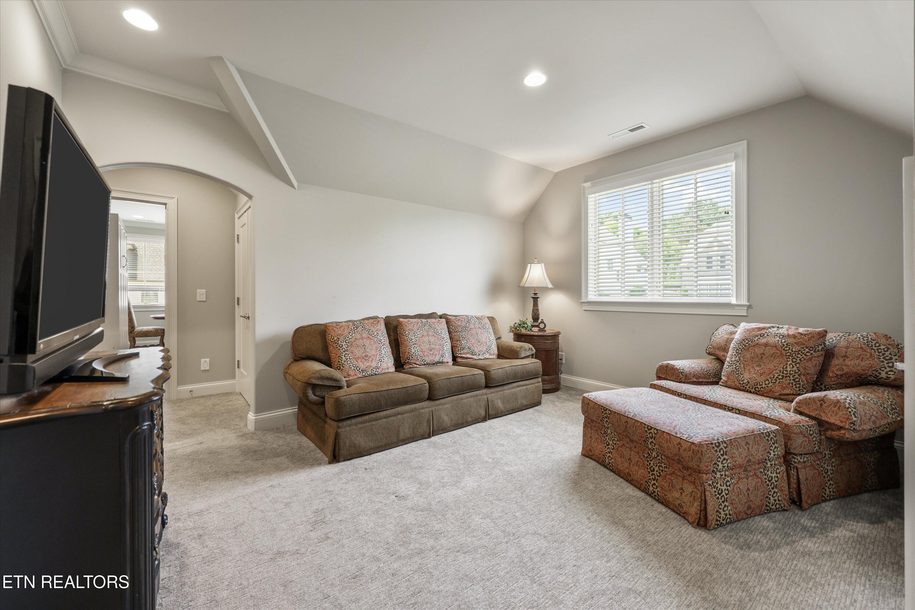528 Larksong Drive