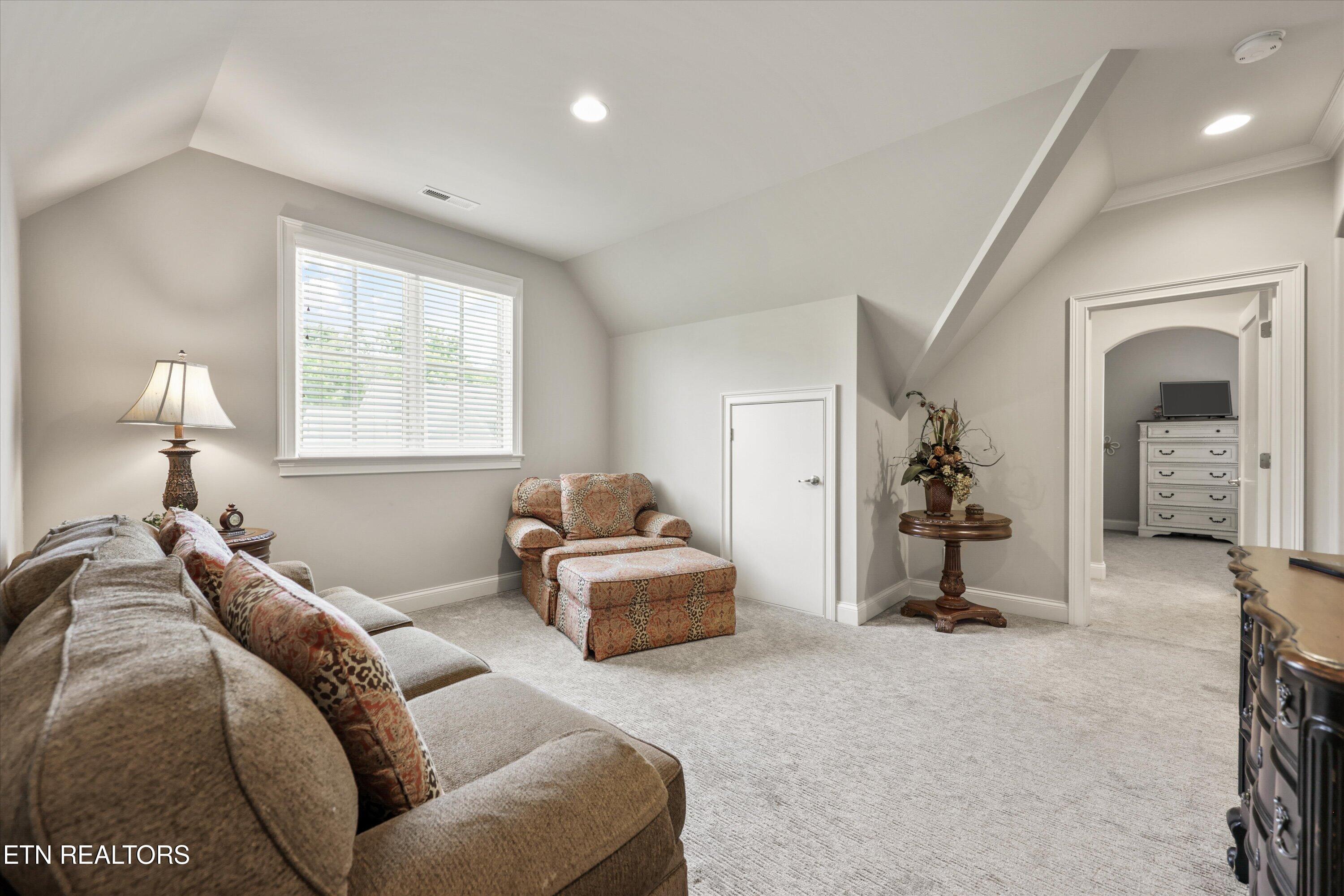 528 Larksong Drive