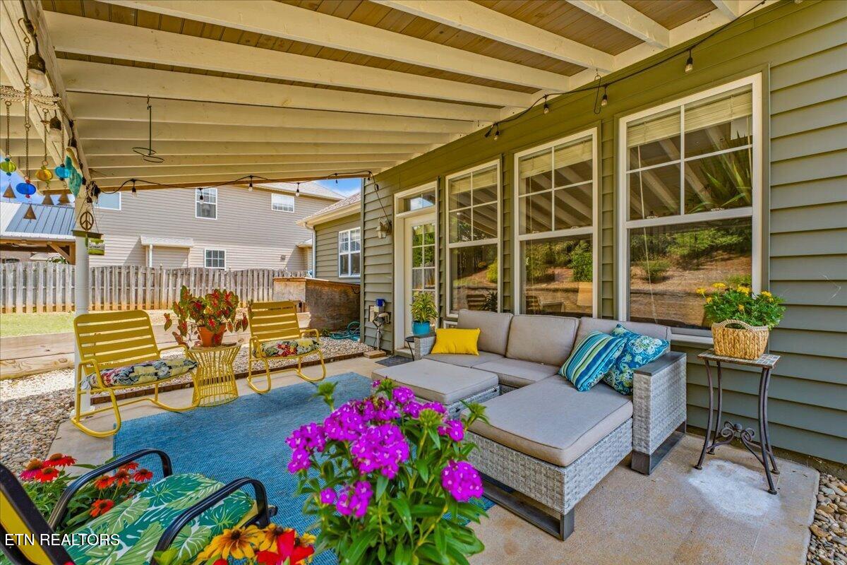821 Clover Fields Lane