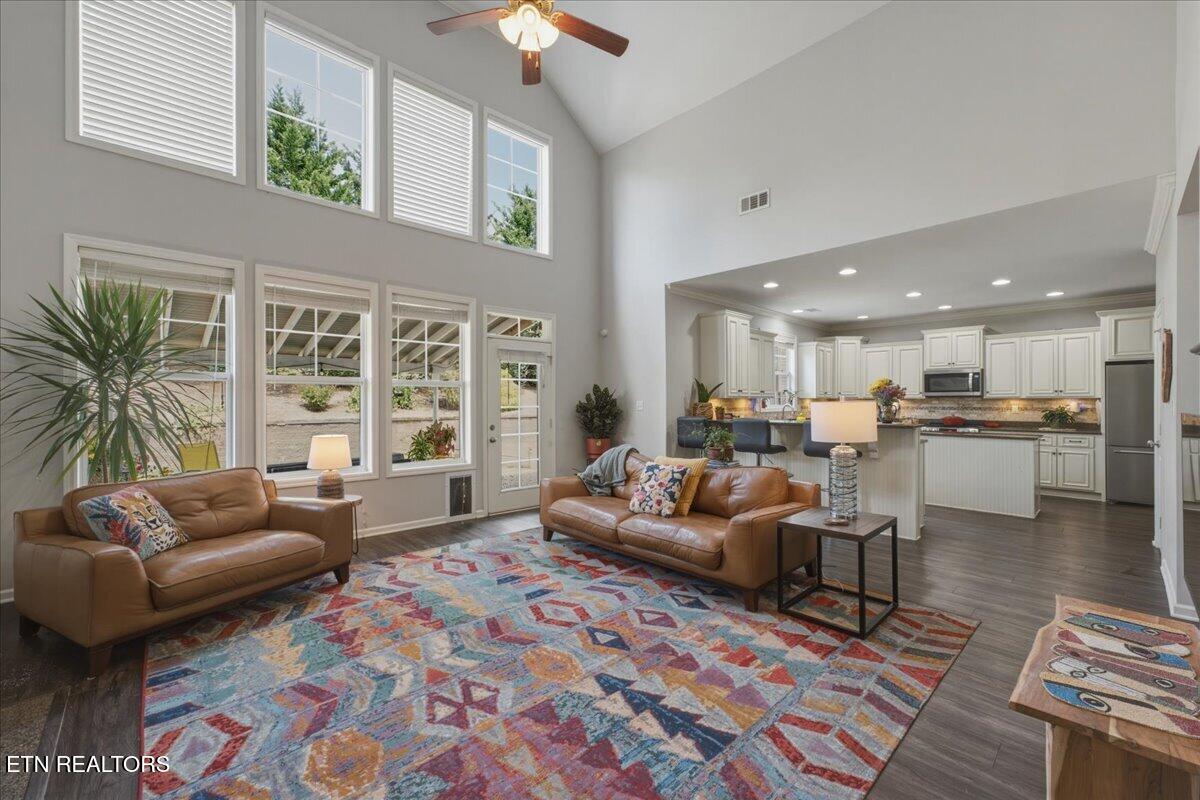 821 Clover Fields Lane