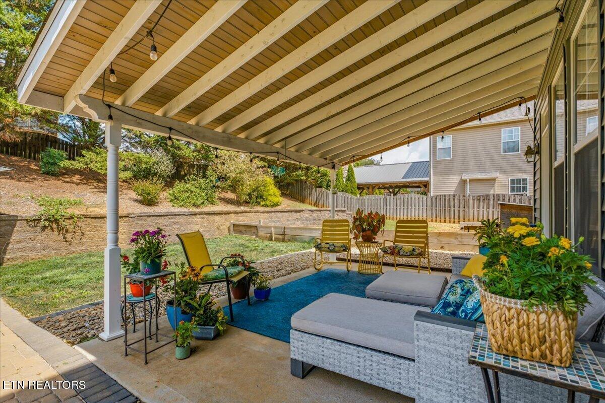 821 Clover Fields Lane