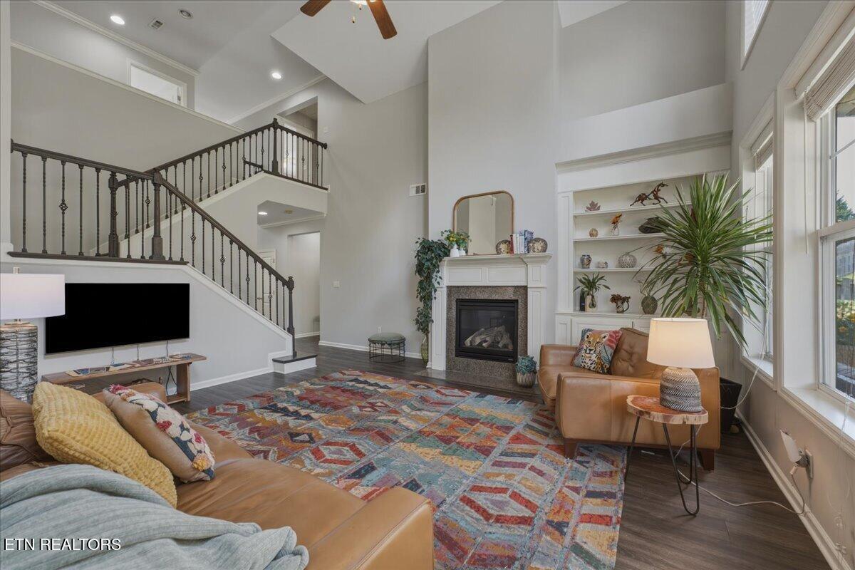 821 Clover Fields Lane