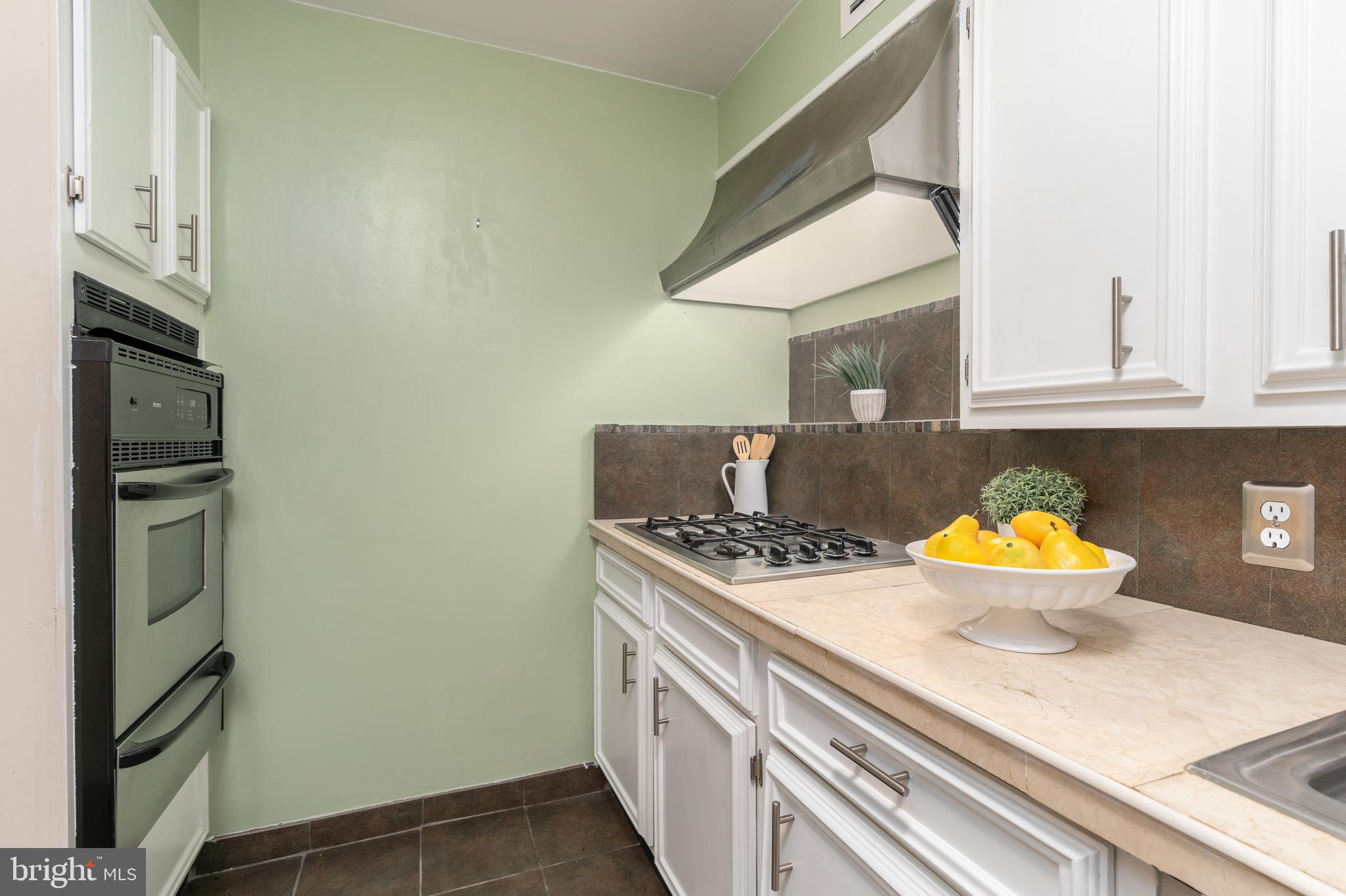 2700 VIRGINIA AVENUE NW 305