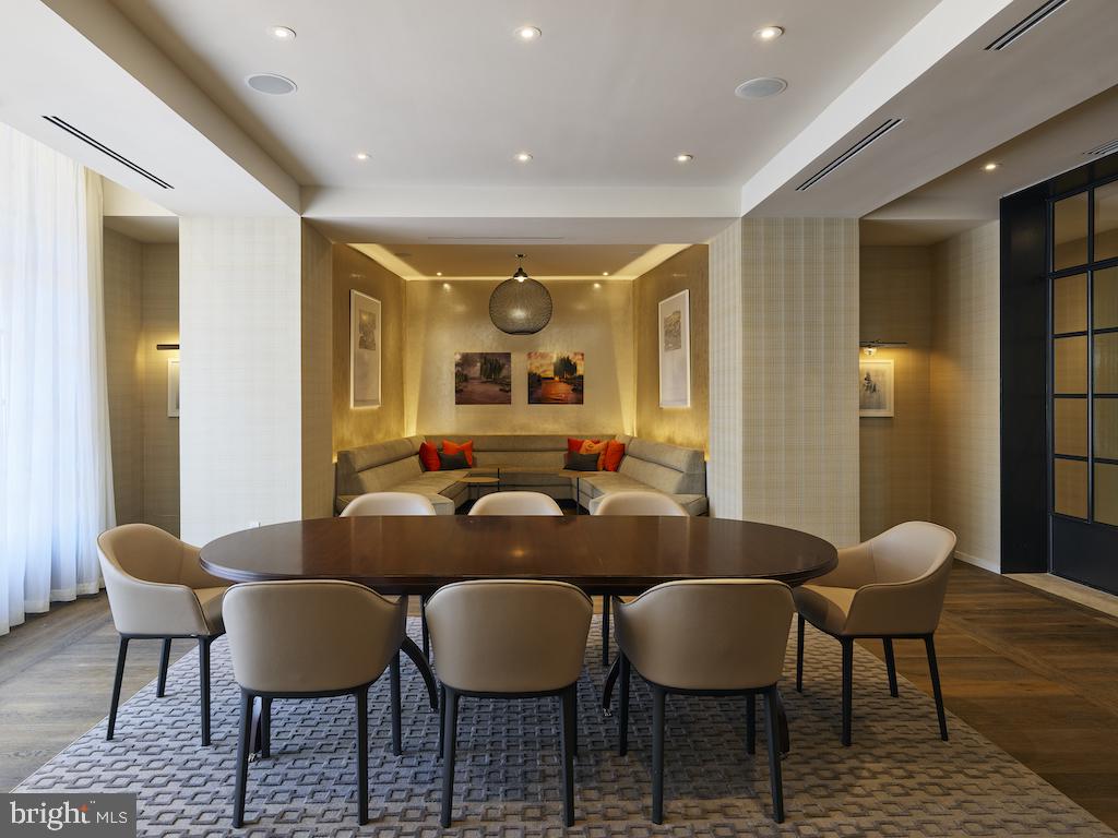 2660 CONNECTICUT AVENUE NW 3C