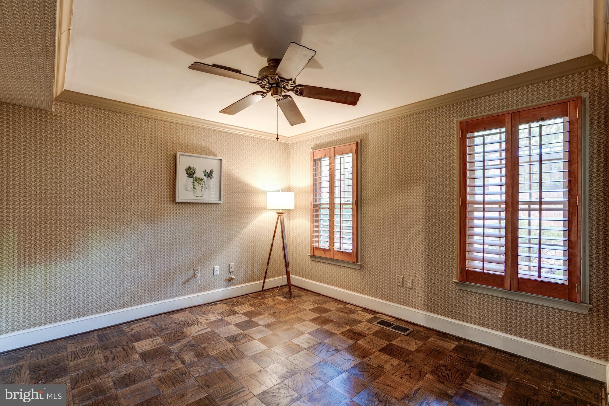 3211 SUTTON PLACE NW D