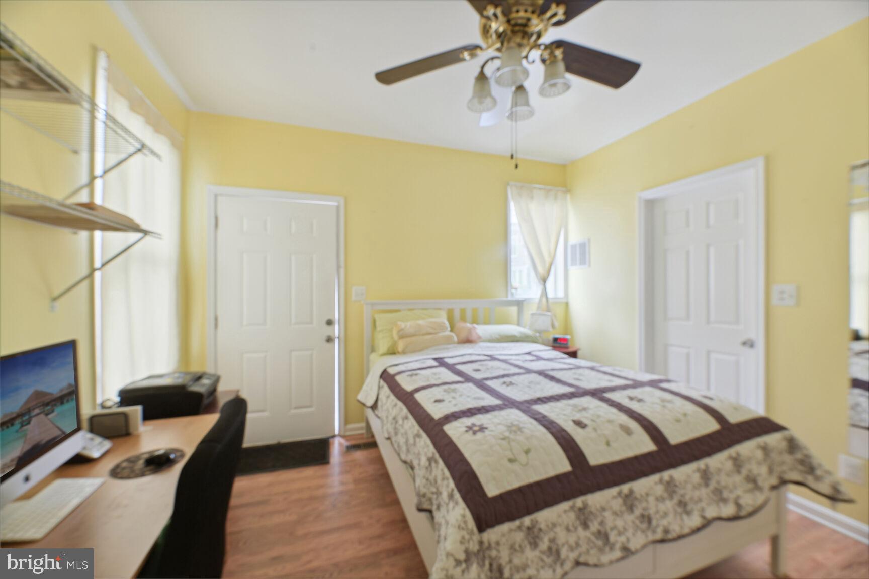 4229 JENIFER STREET NW