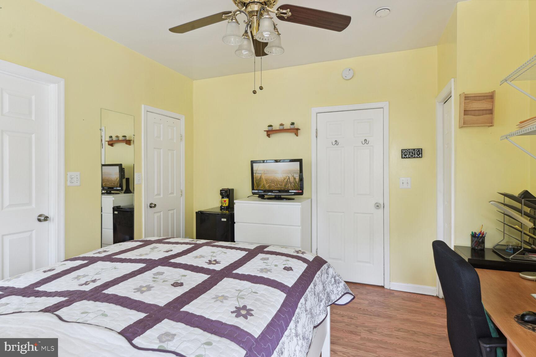 4229 JENIFER STREET NW