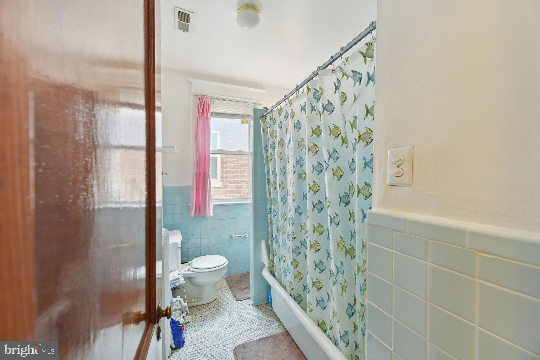 4229 JENIFER STREET NW