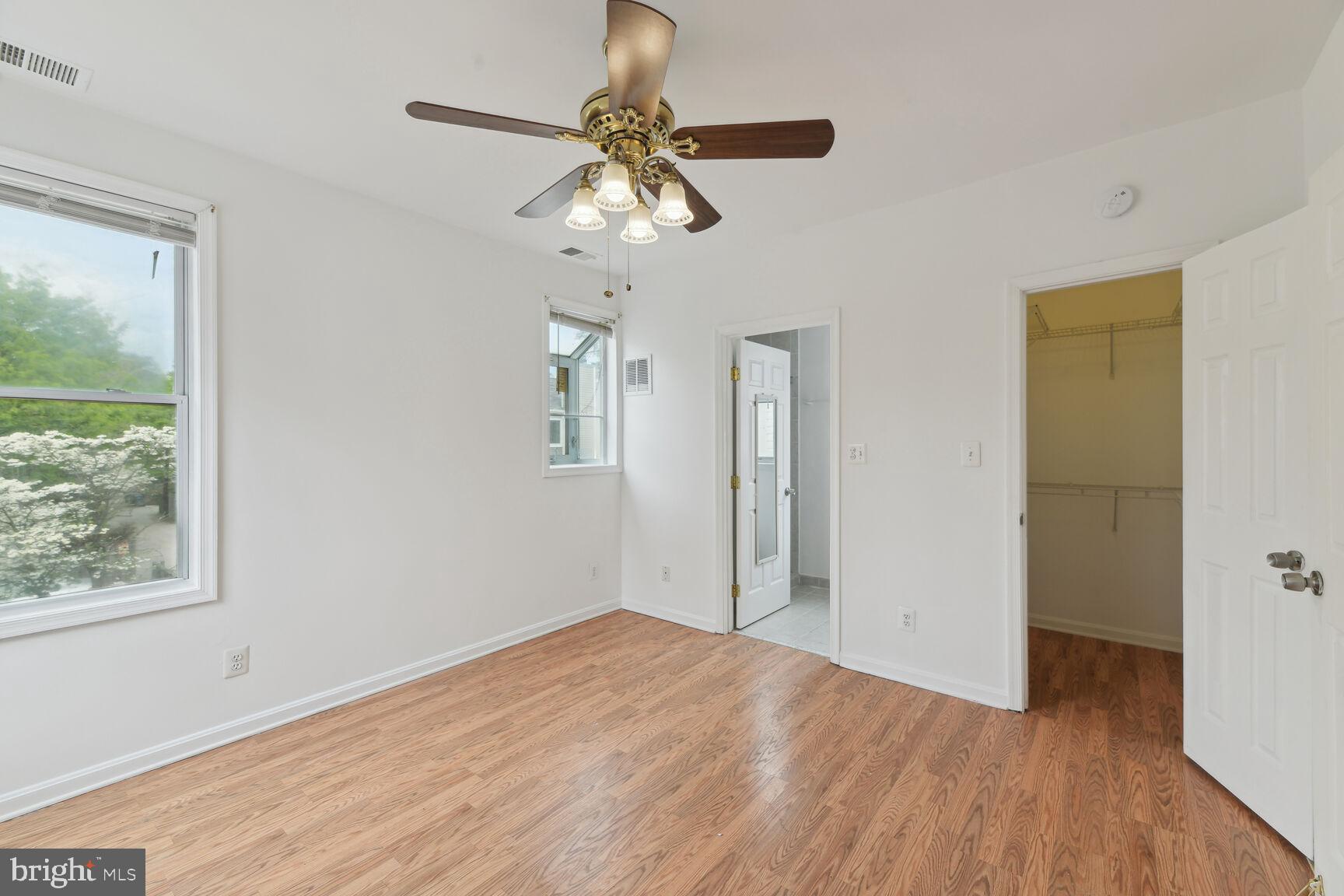 4229 JENIFER STREET NW