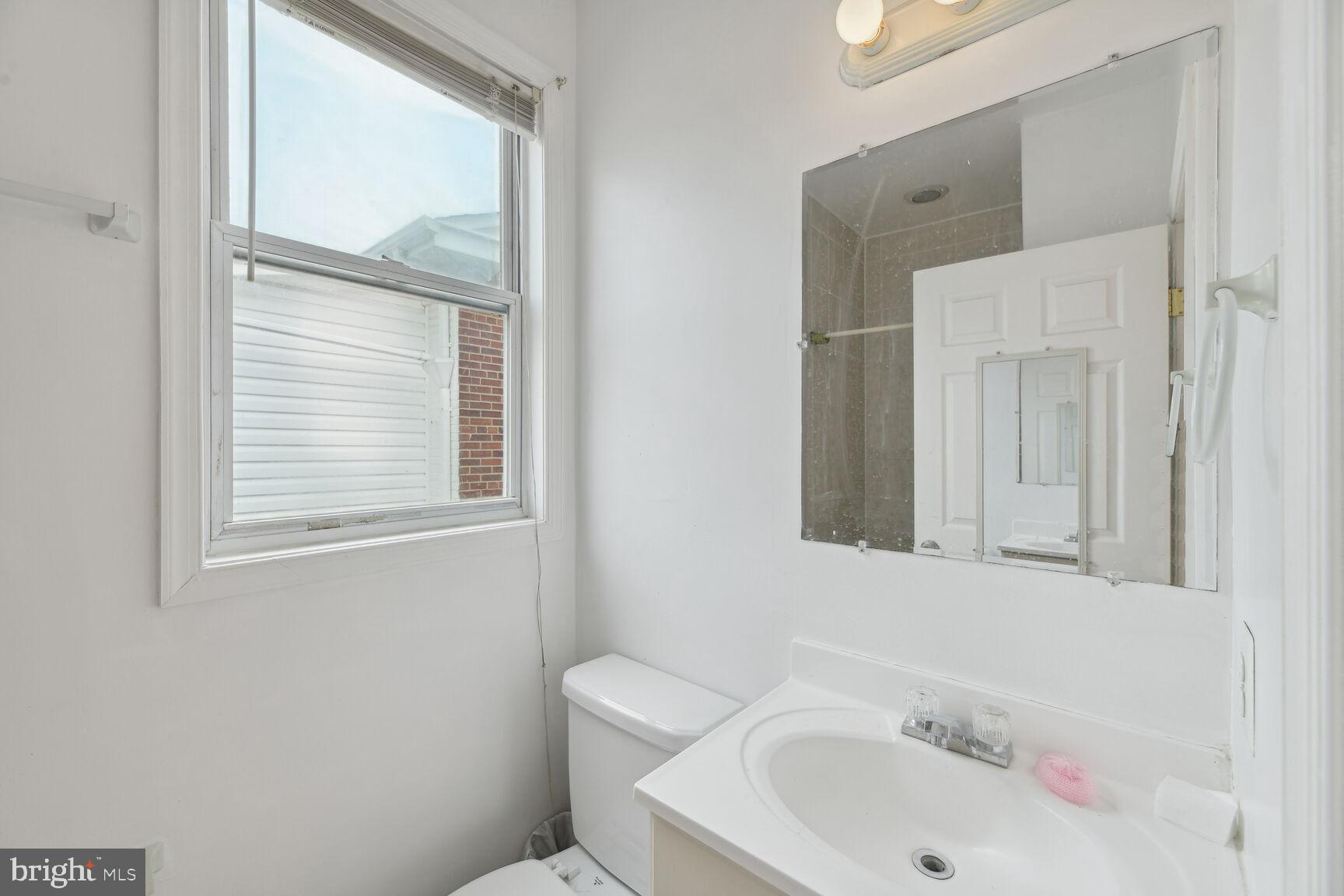 4229 JENIFER STREET NW